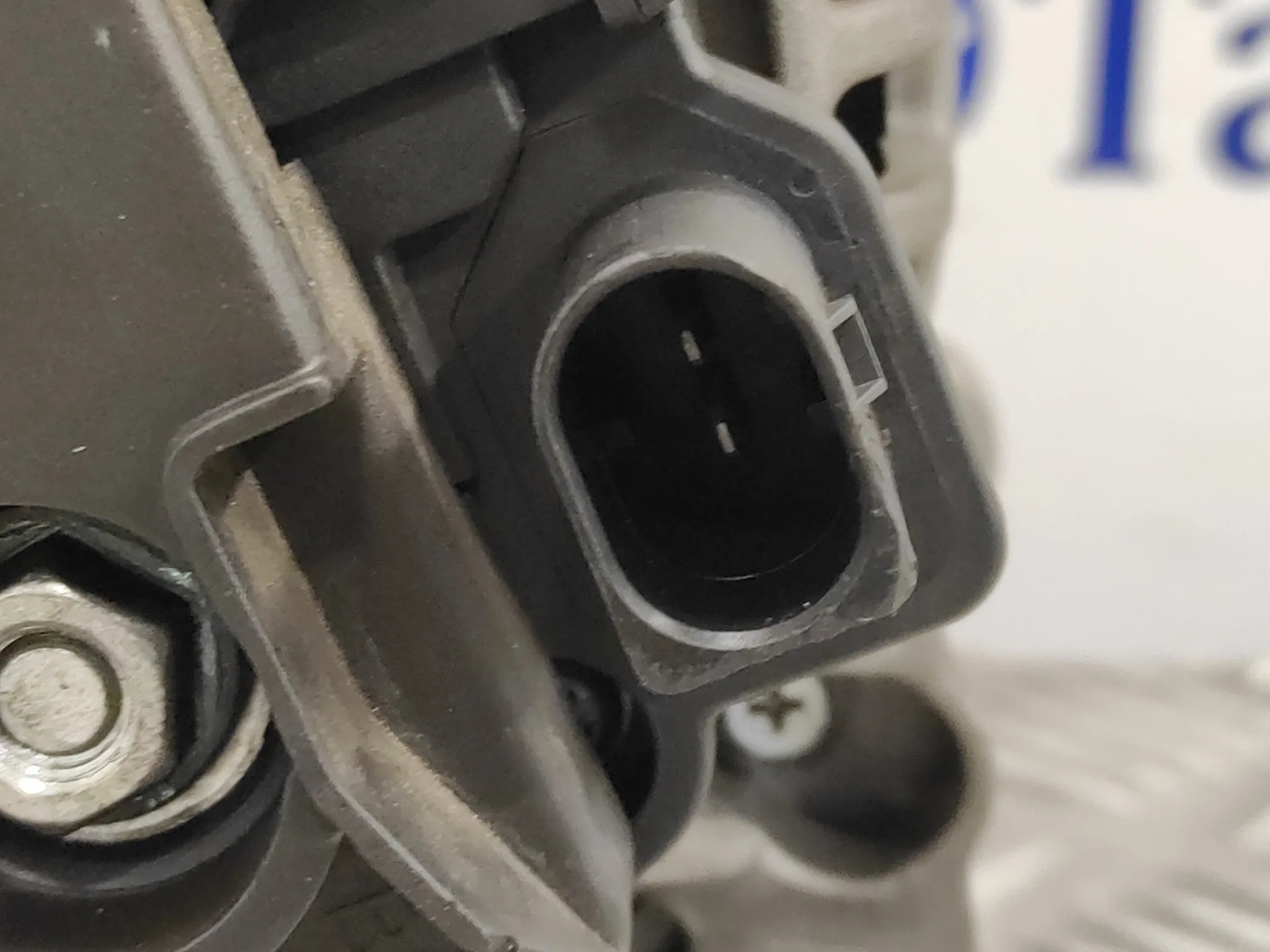 Alternador para Volkswagen Caddy Ocio