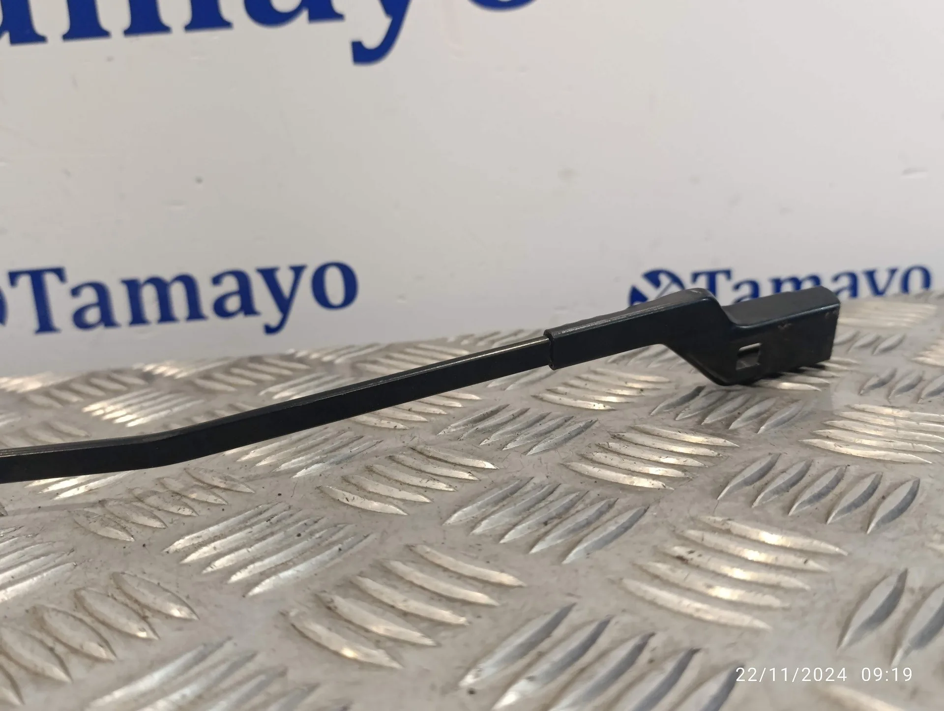Brazo Limpia Delantero Izquierdo para Peugeot Partner