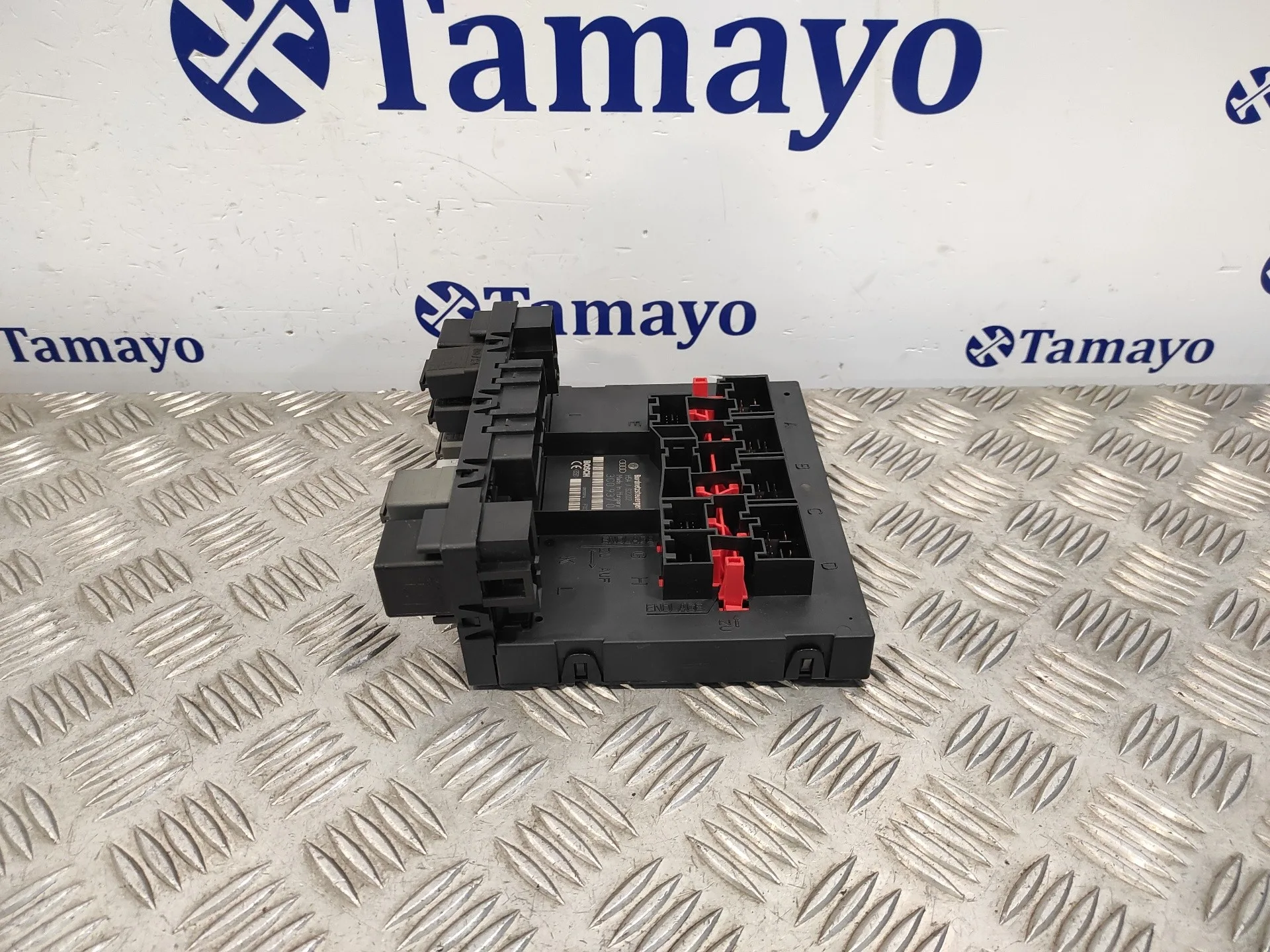 Caja Reles / Fusibles para Volkswagen Golf V Berlina (1K1)