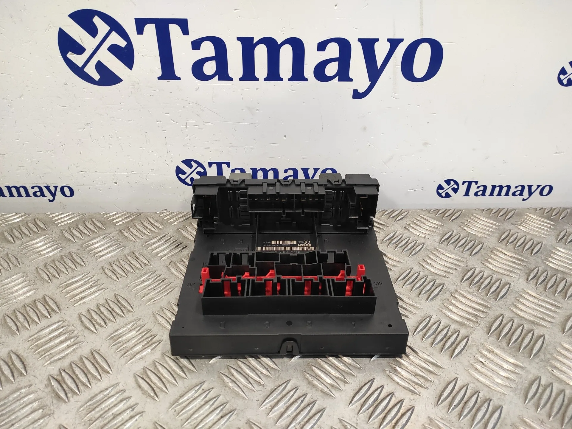 Caja Reles / Fusibles para Volkswagen Golf V Berlina (1K1)