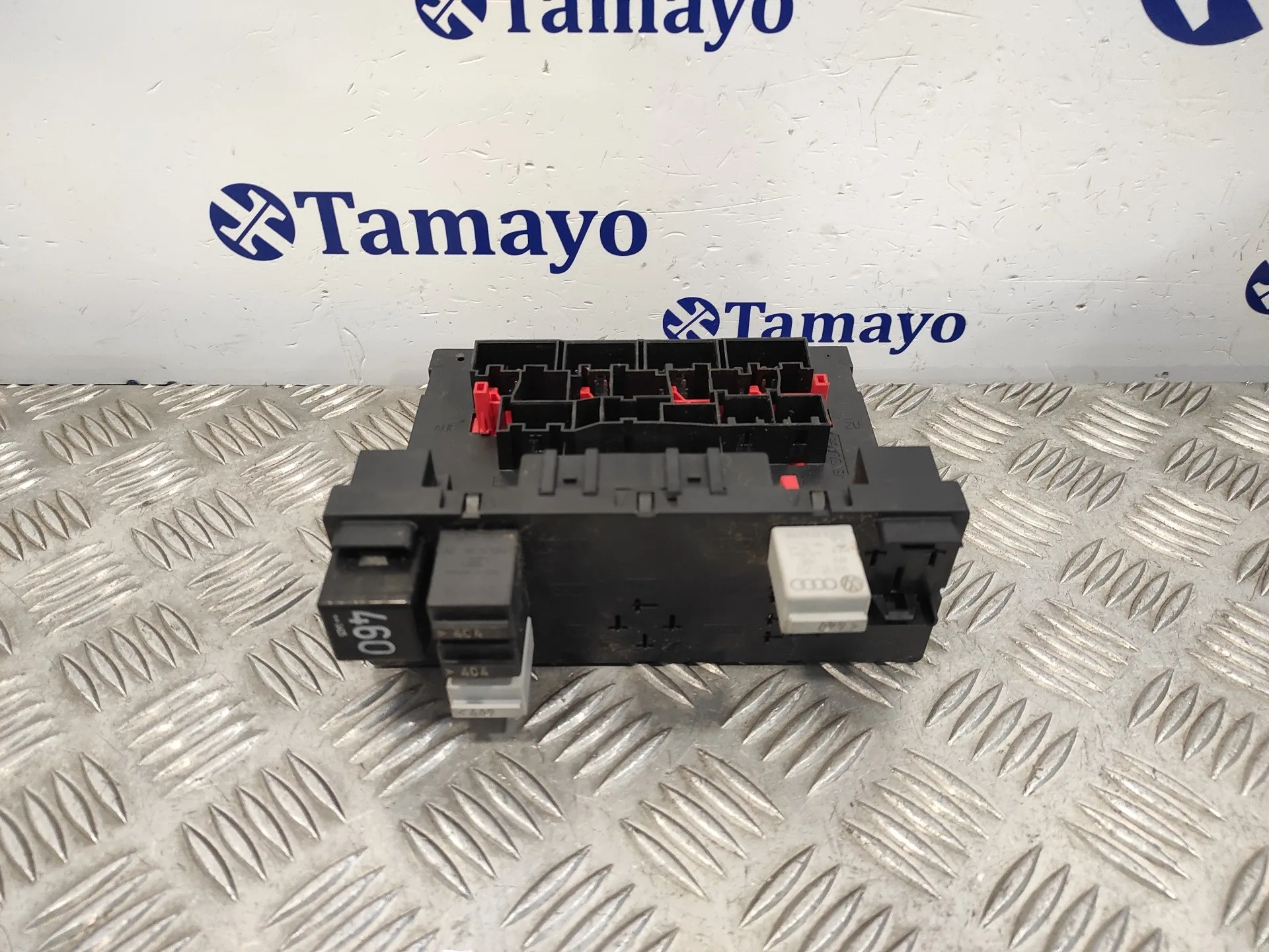 Caja Reles / Fusibles para Volkswagen Golf V Berlina (1K1)