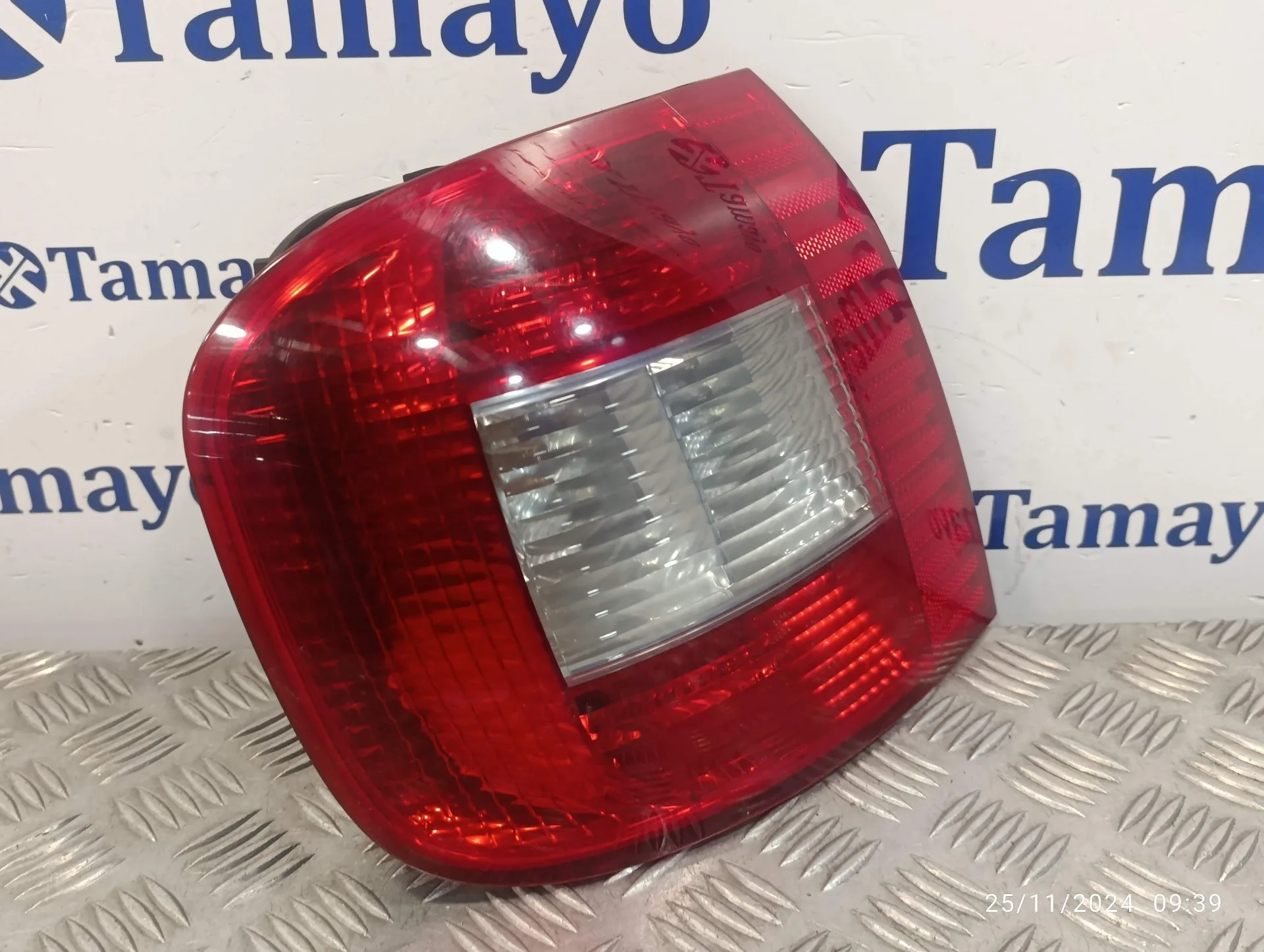 Piloto Trasero Izquierdo para Fiat Multipla Nuevo (186)