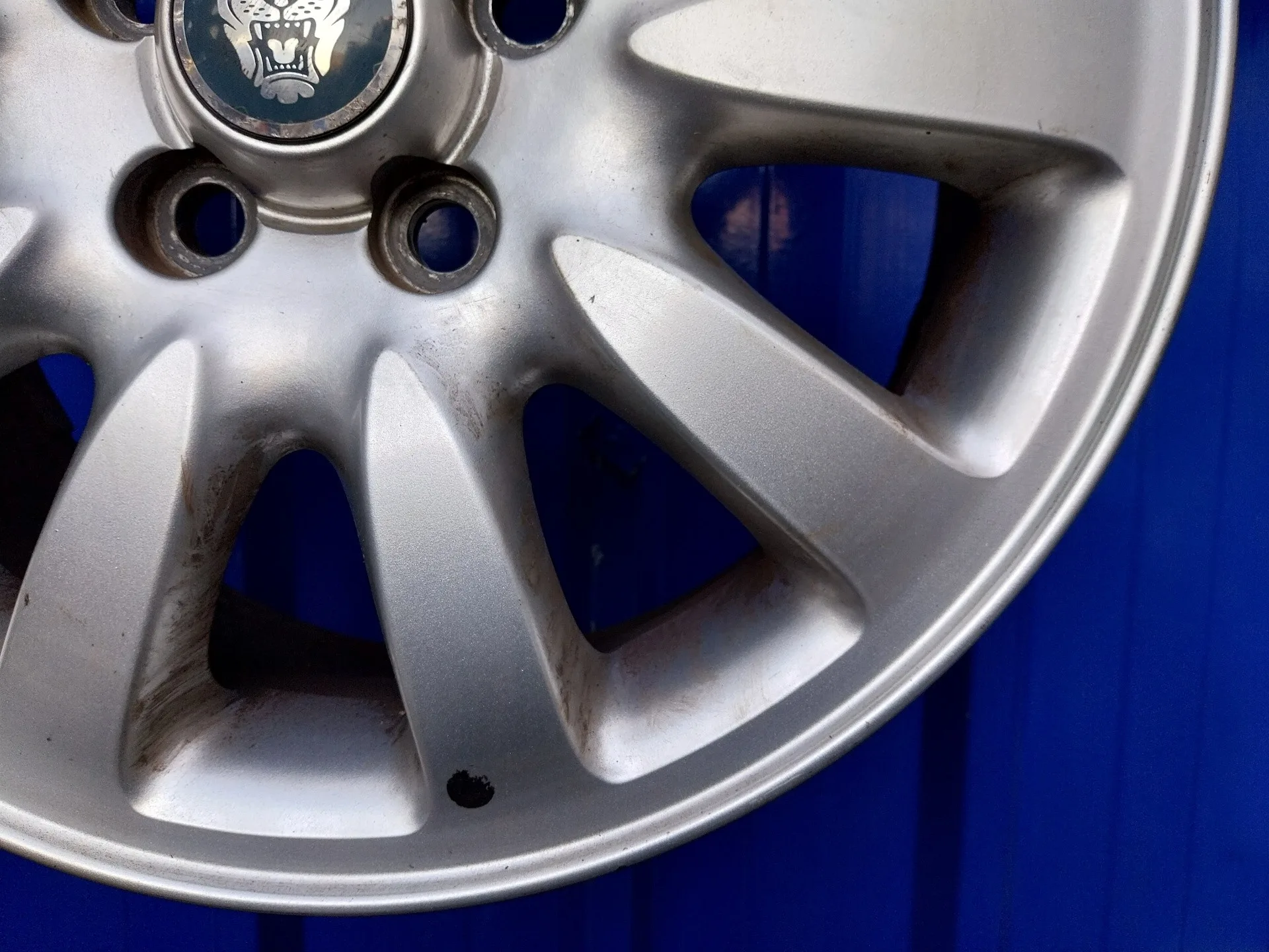 Llanta para Jaguar X-Type