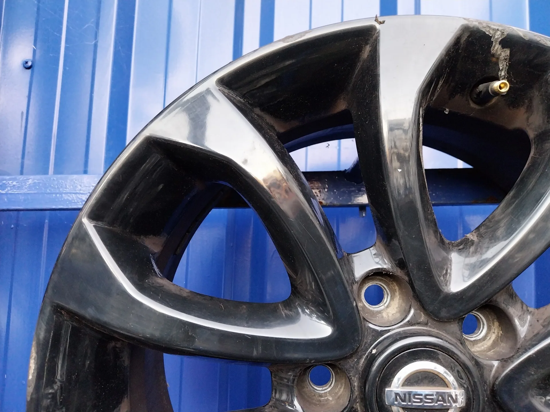 Llanta para Nissan Juke (F15)