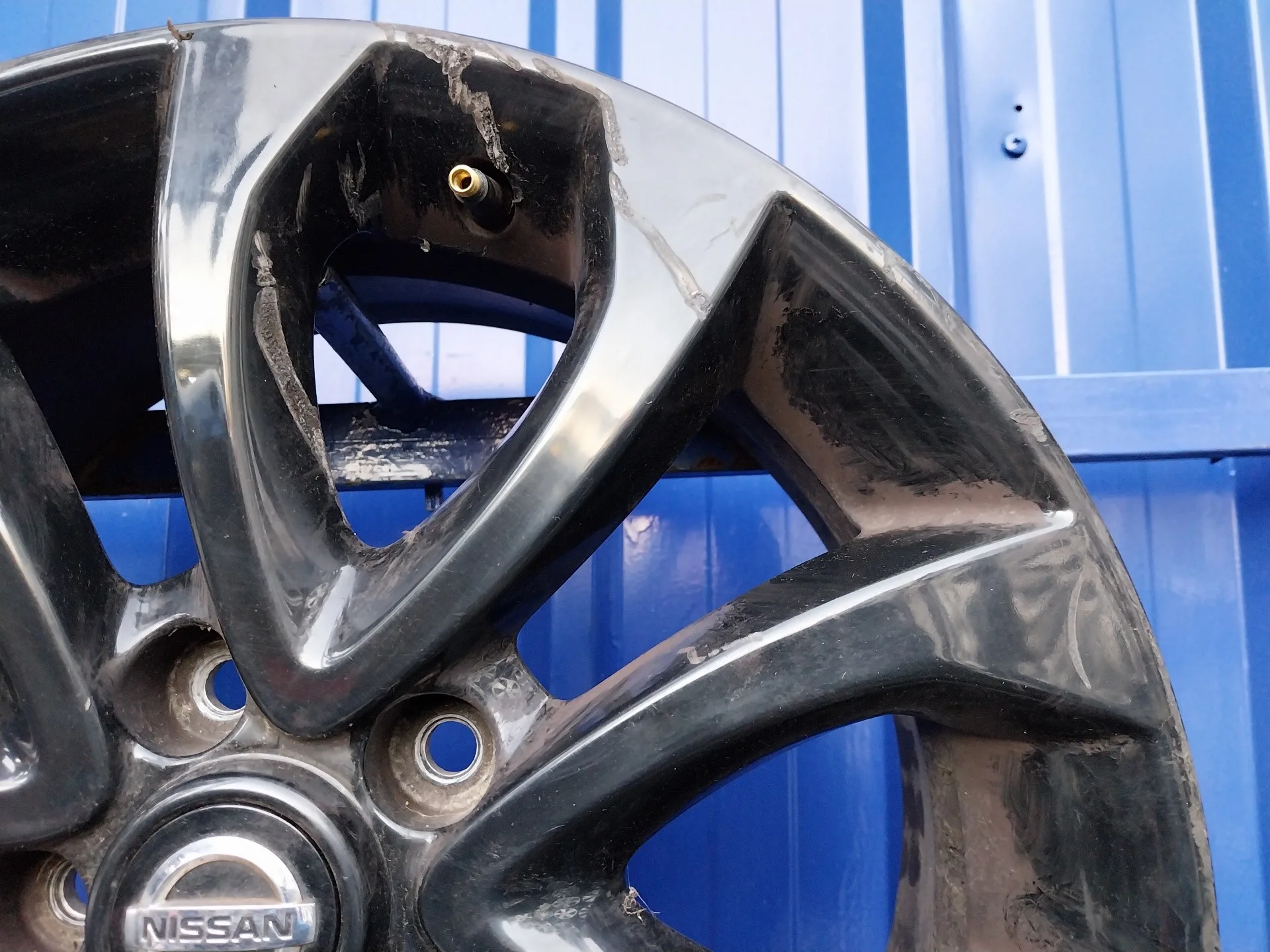 Llanta para Nissan Juke (F15)