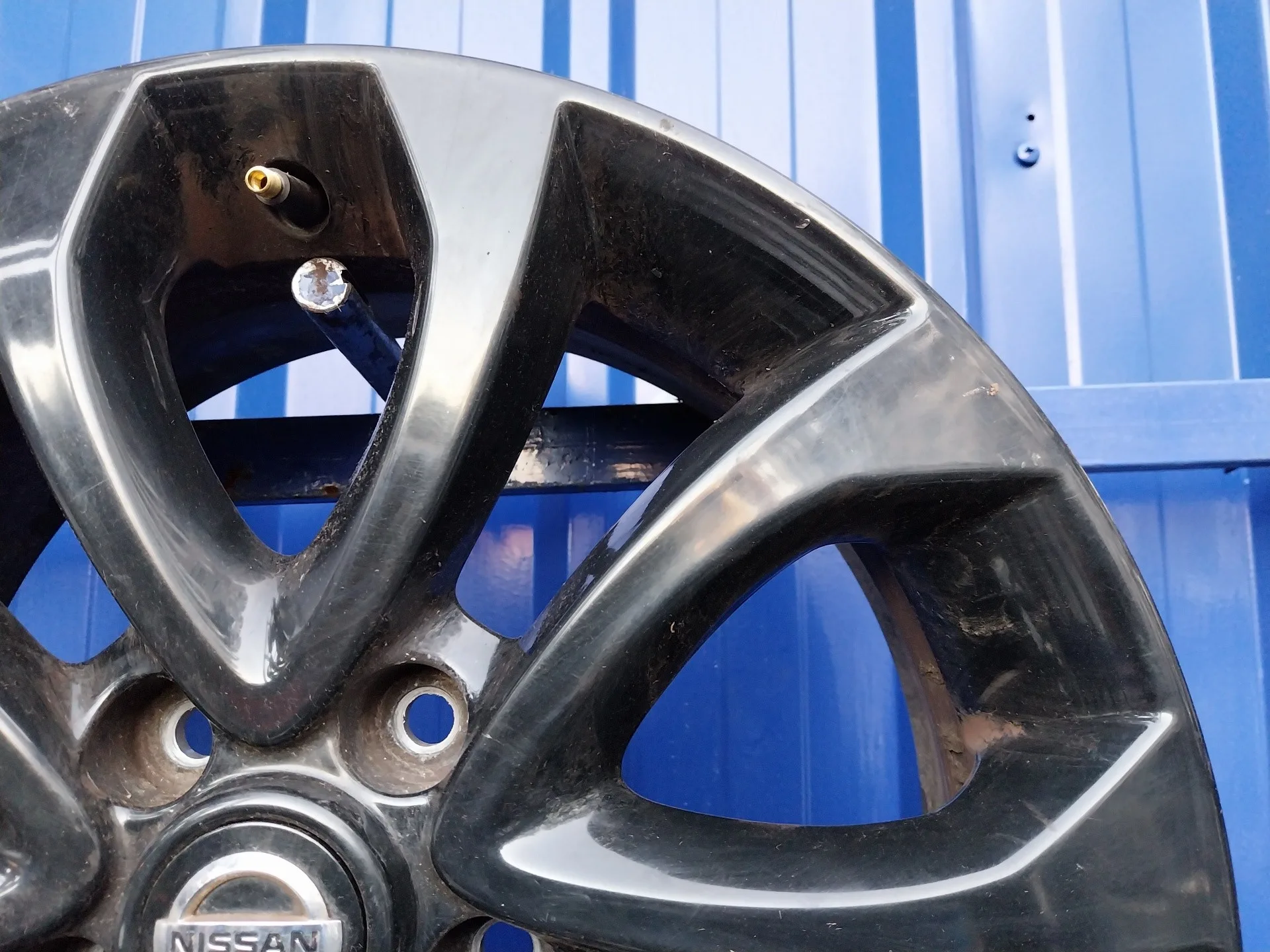 Llanta para Nissan Juke (F15)