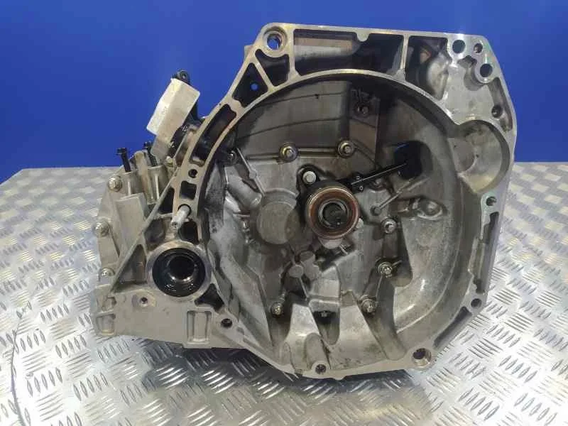 Caja Cambios para Nissan Micra V (K14)