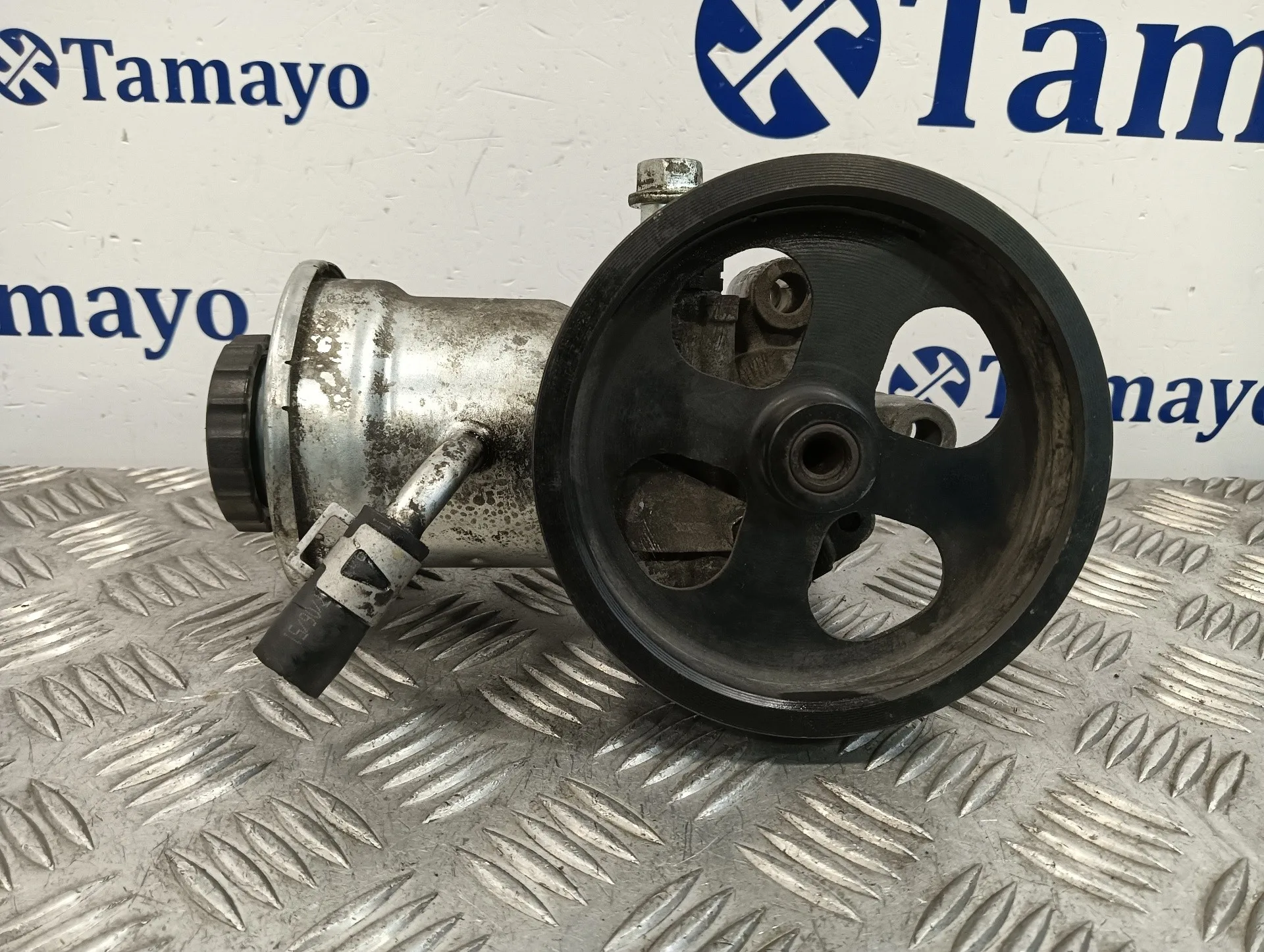 Bomba Direccion para Toyota Avensis Berlina (T25)