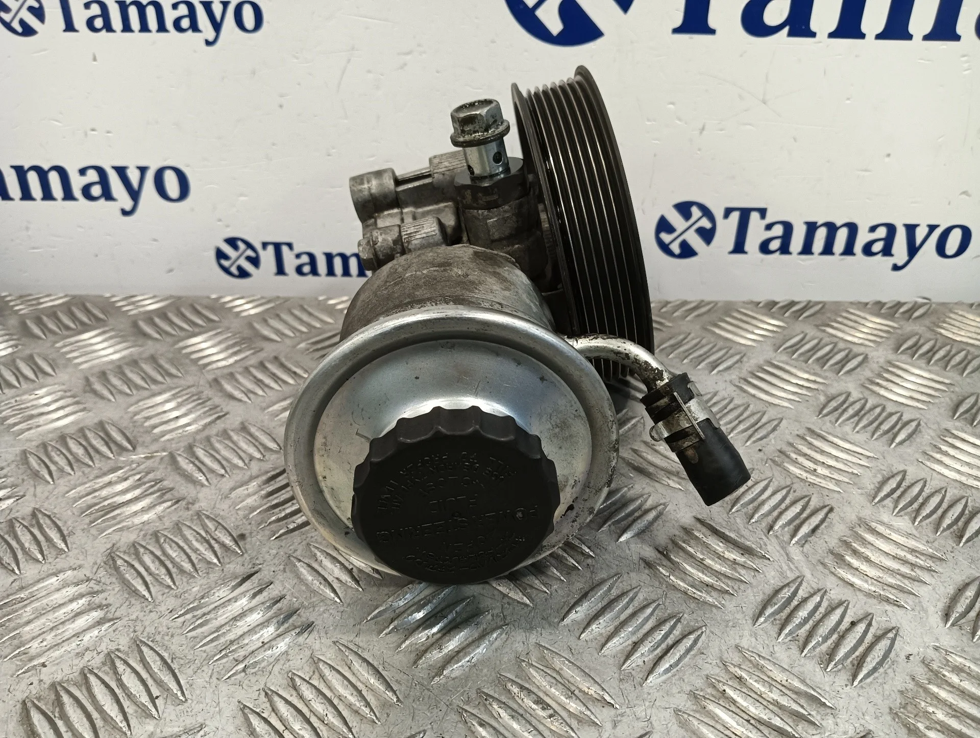 Bomba Direccion para Toyota Avensis Berlina (T25)