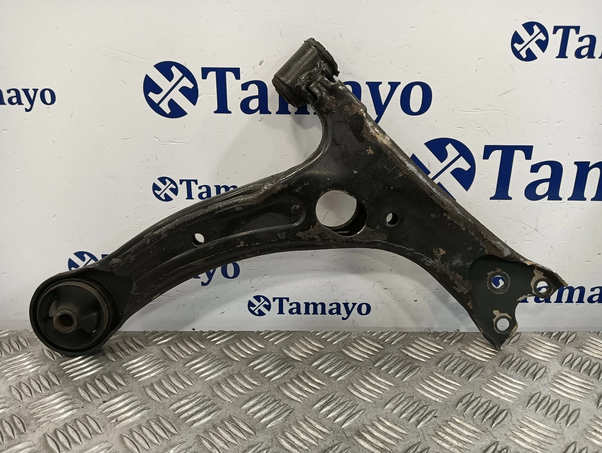 Brazo Suspension Inferior Delantero Izquierdo para Toyota Avensis Berlina (T25)