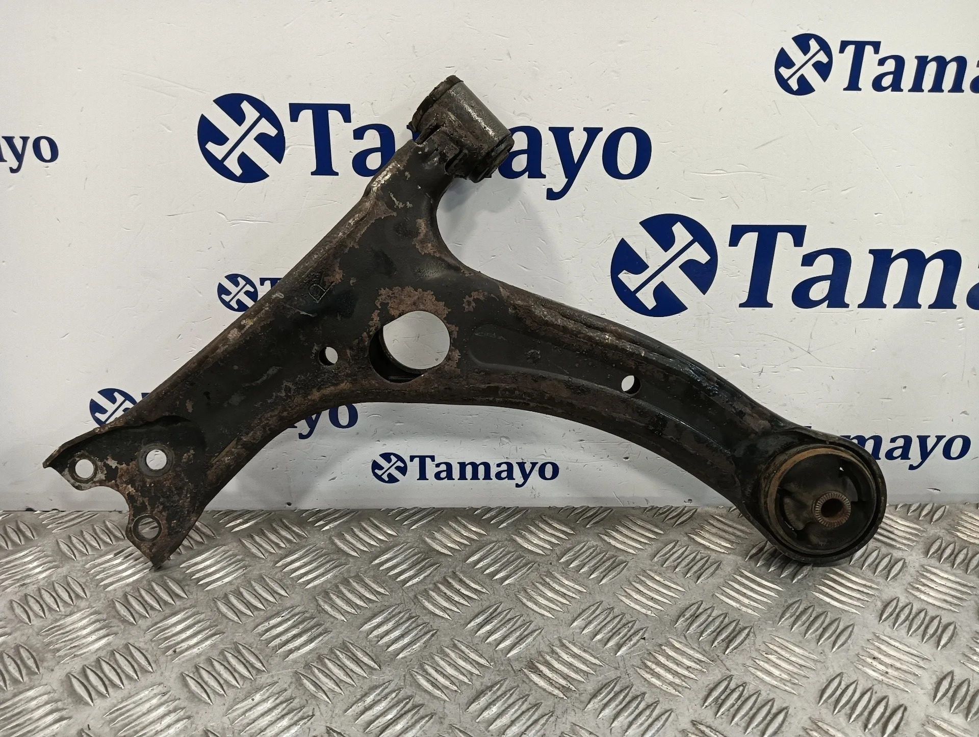 Brazo Suspension Inferior Delantero Derecho para Toyota Avensis Berlina (T25)