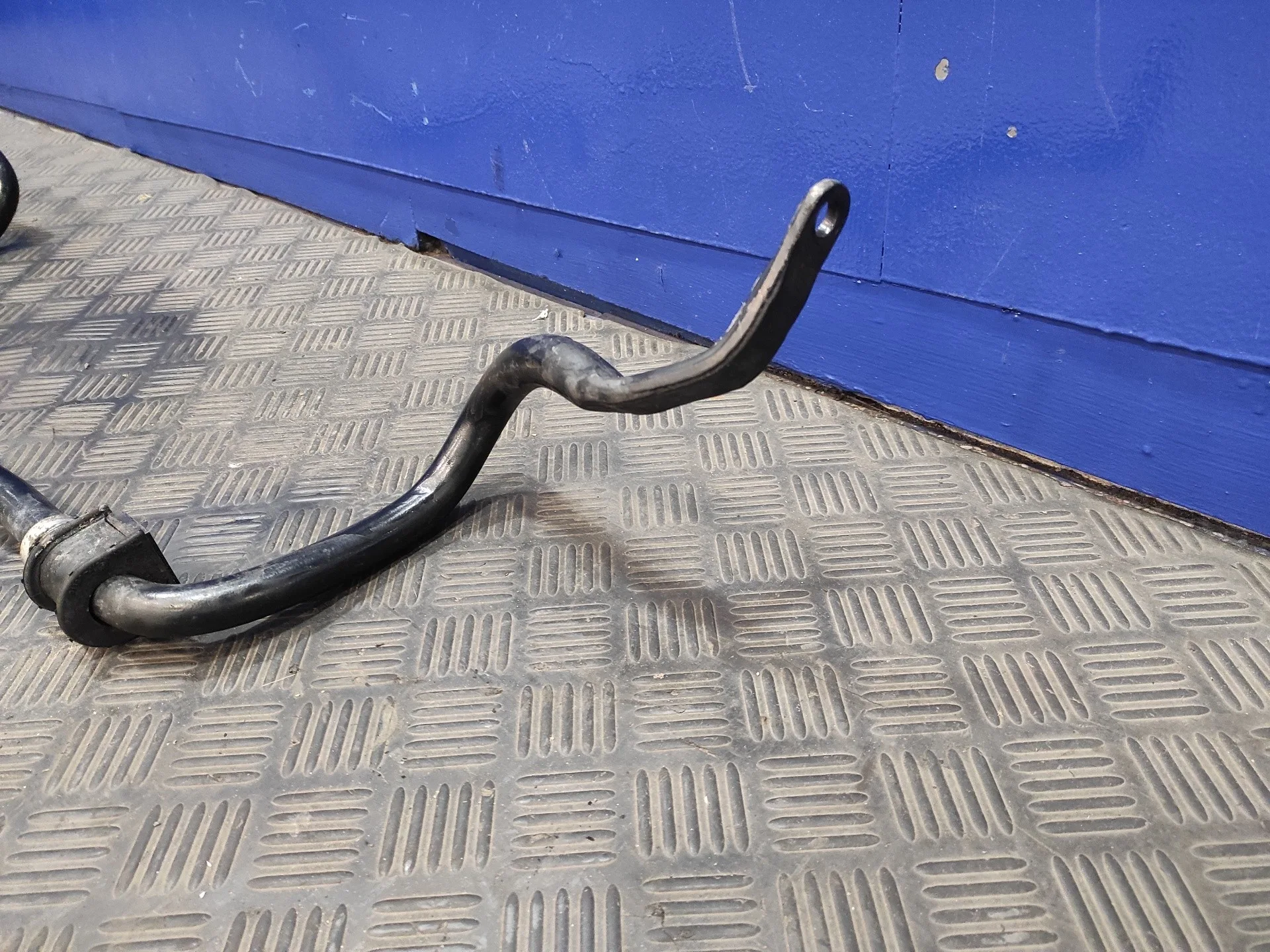 Barra Estabilizadora Delantera para Toyota Avensis Berlina (T25)