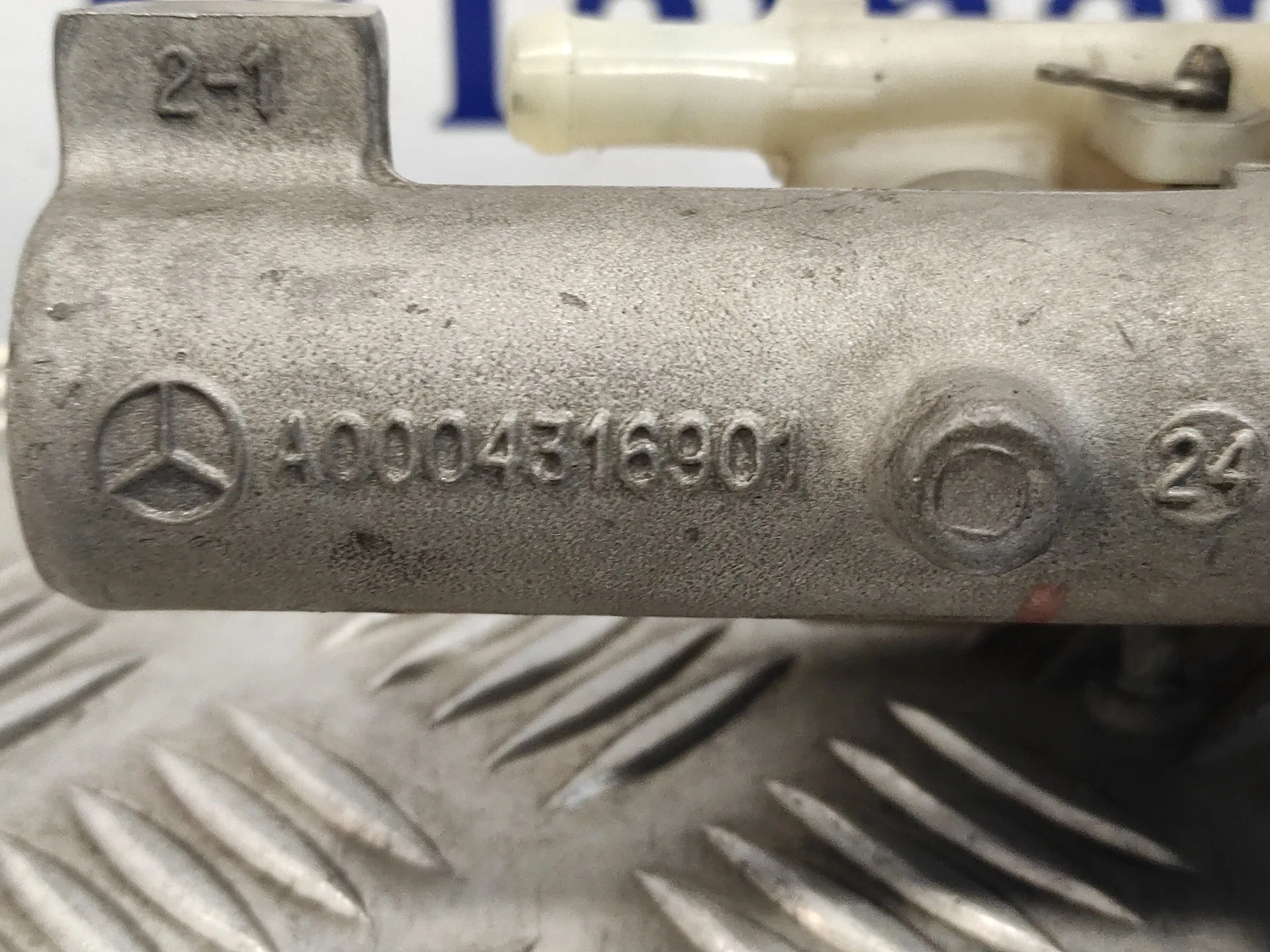 Bomba Freno para Mercedes-Benz Viano (W639)