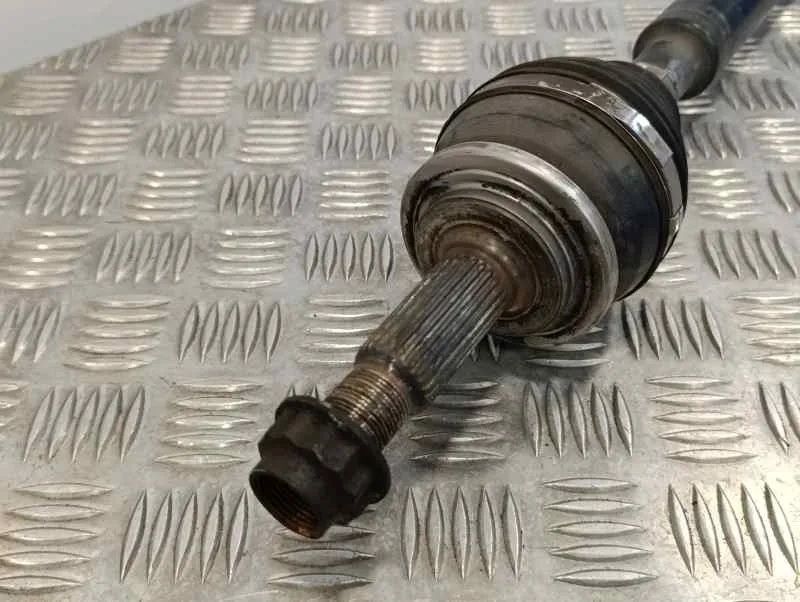 Transmision Delantera Derecha para Toyota Prius (Nhw30)