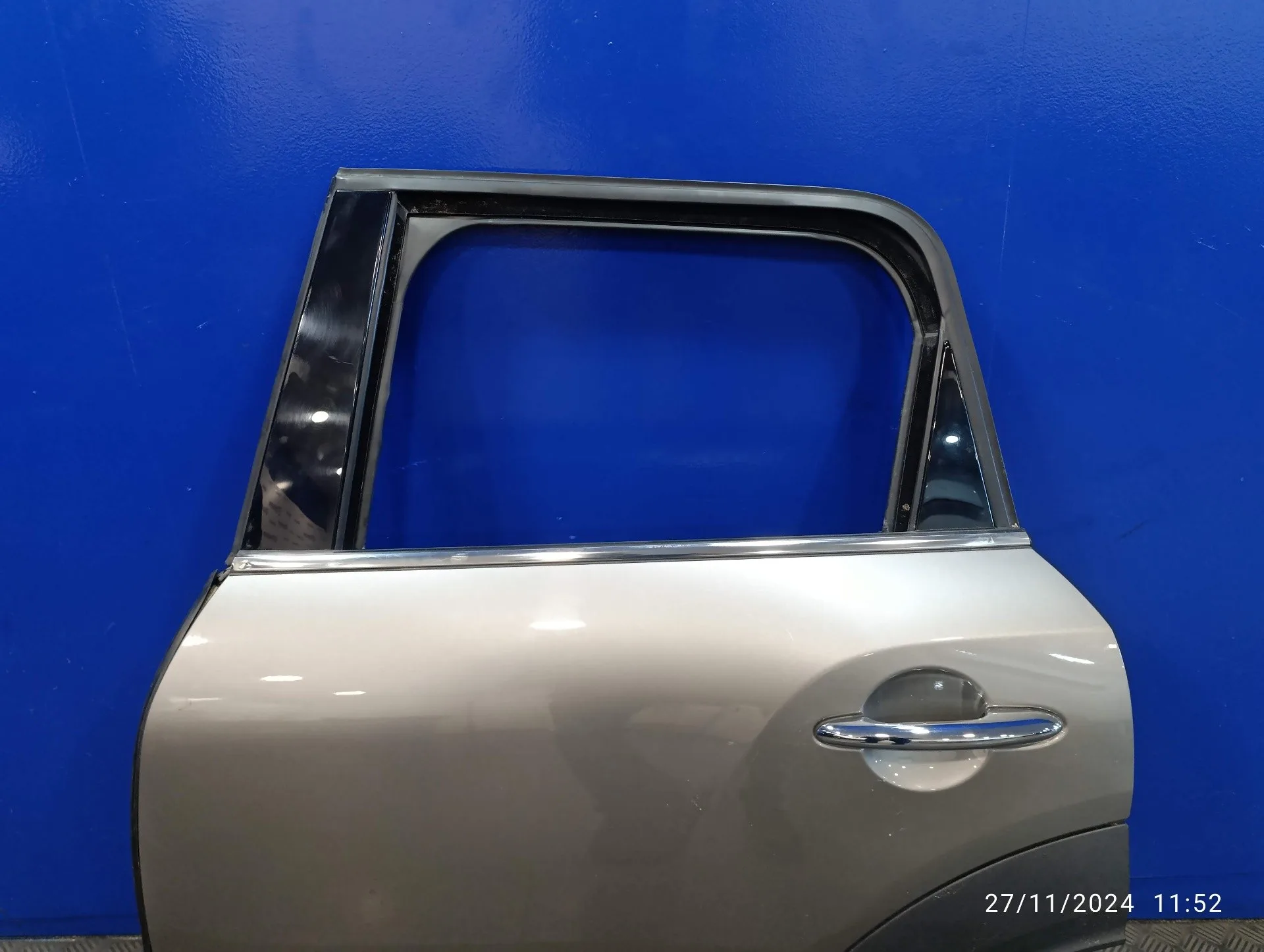 Puerta Trasera Izquierda para Mini Countryman (F60)