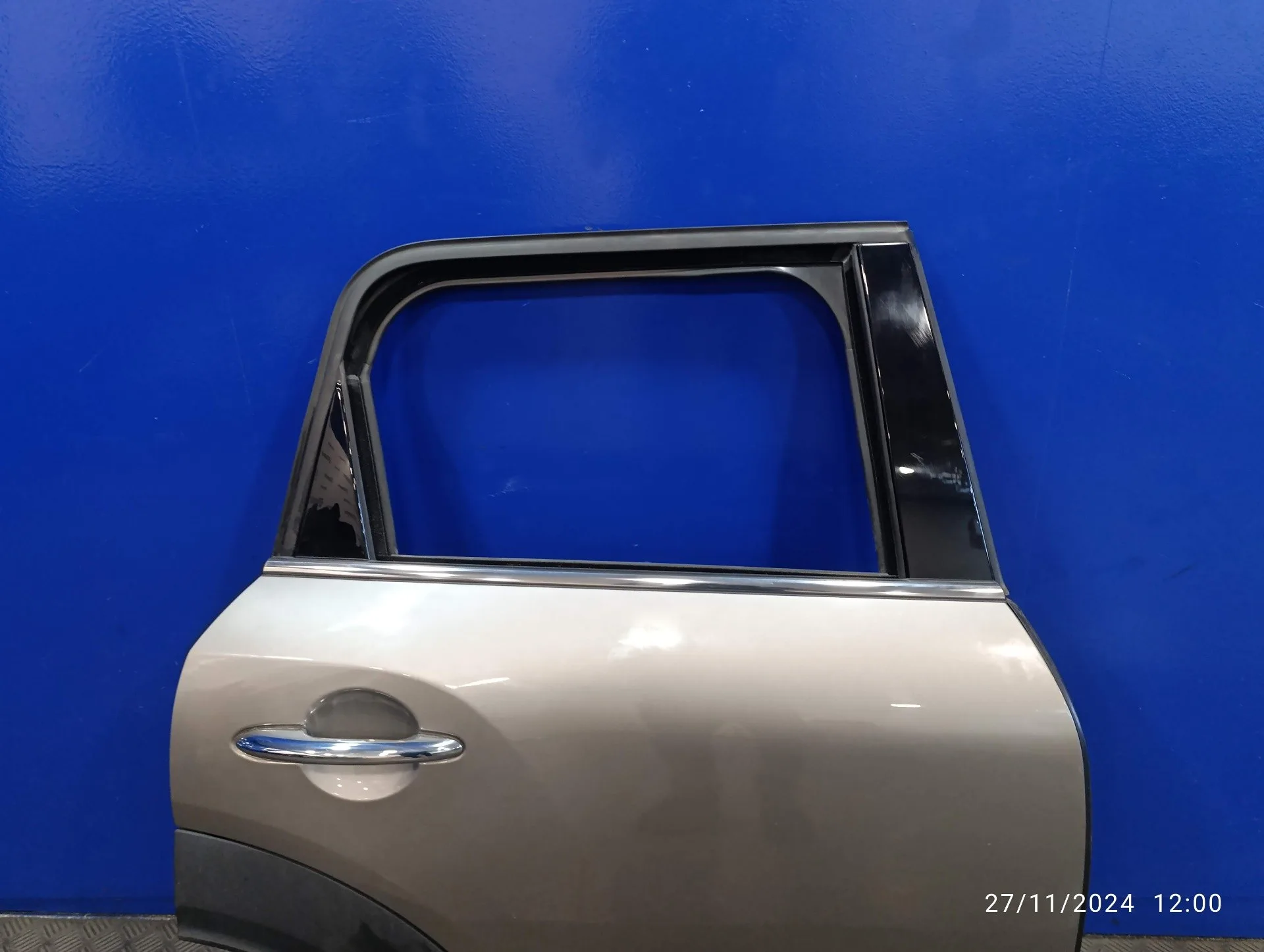 Puerta Trasera Derecha para Mini Countryman (F60)