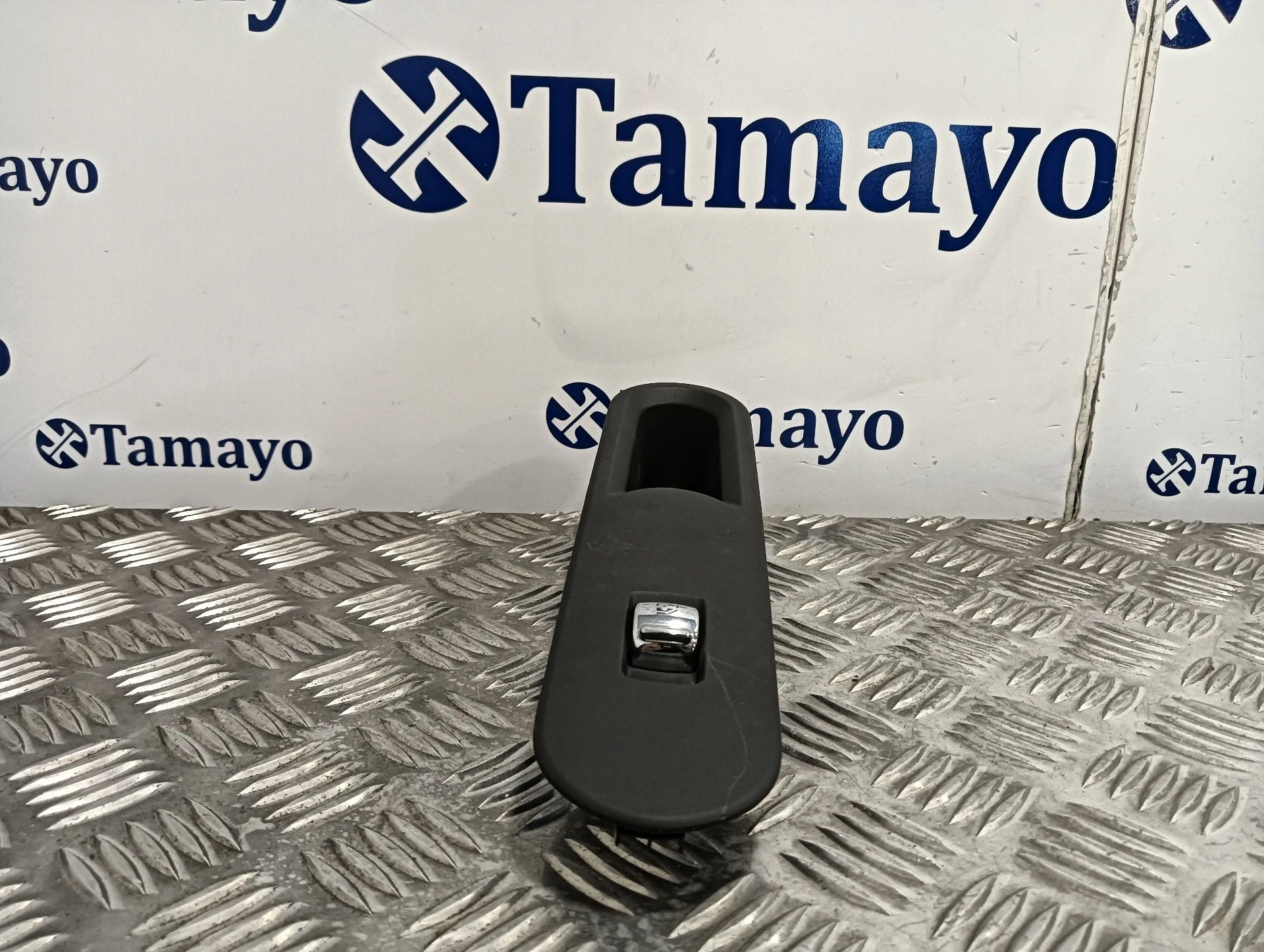 Mando Elevalunas Delantero Derecho para Mini Countryman (F60)