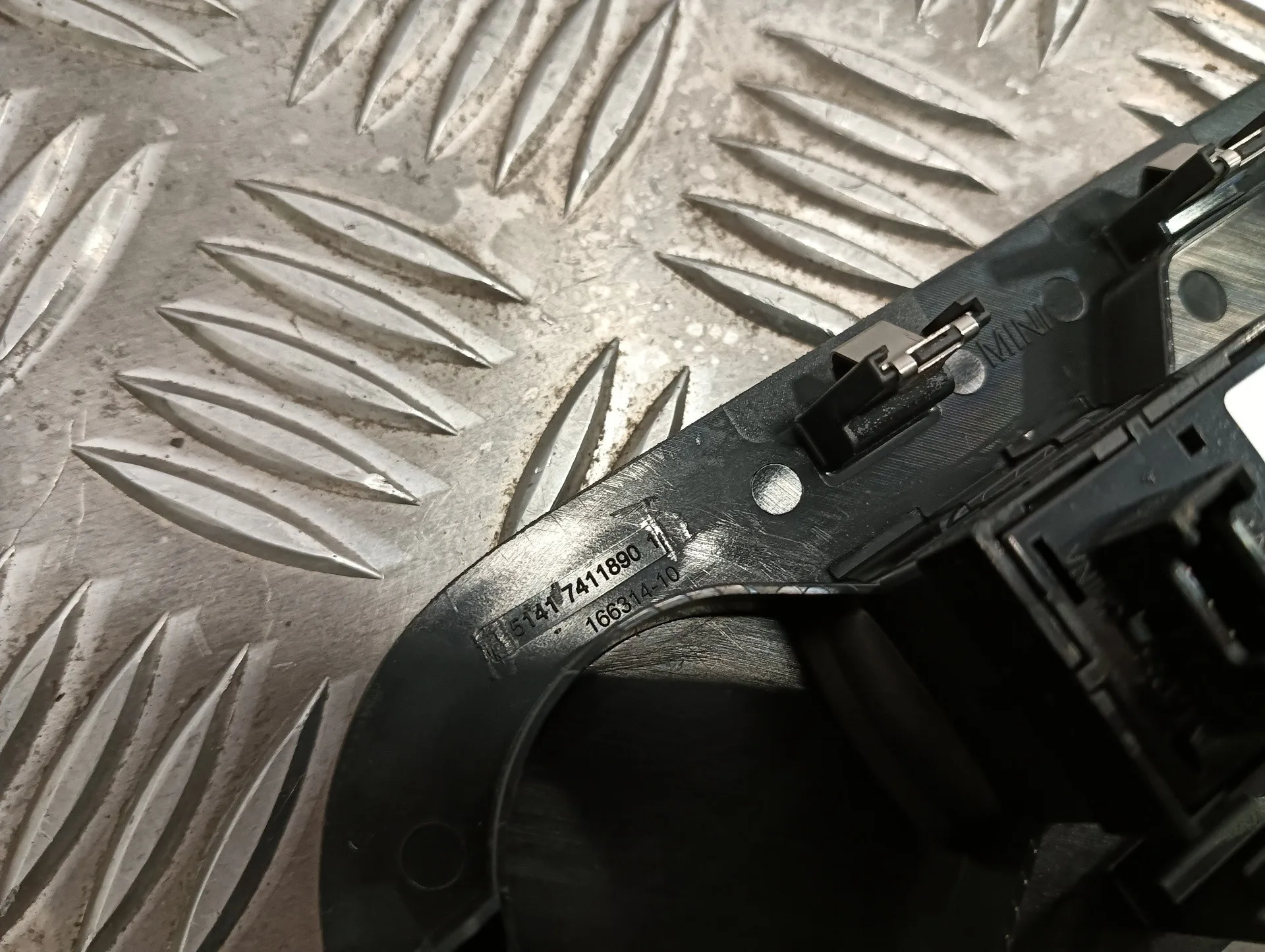 Mando Elevalunas Delantero Derecho para Mini Countryman (F60)