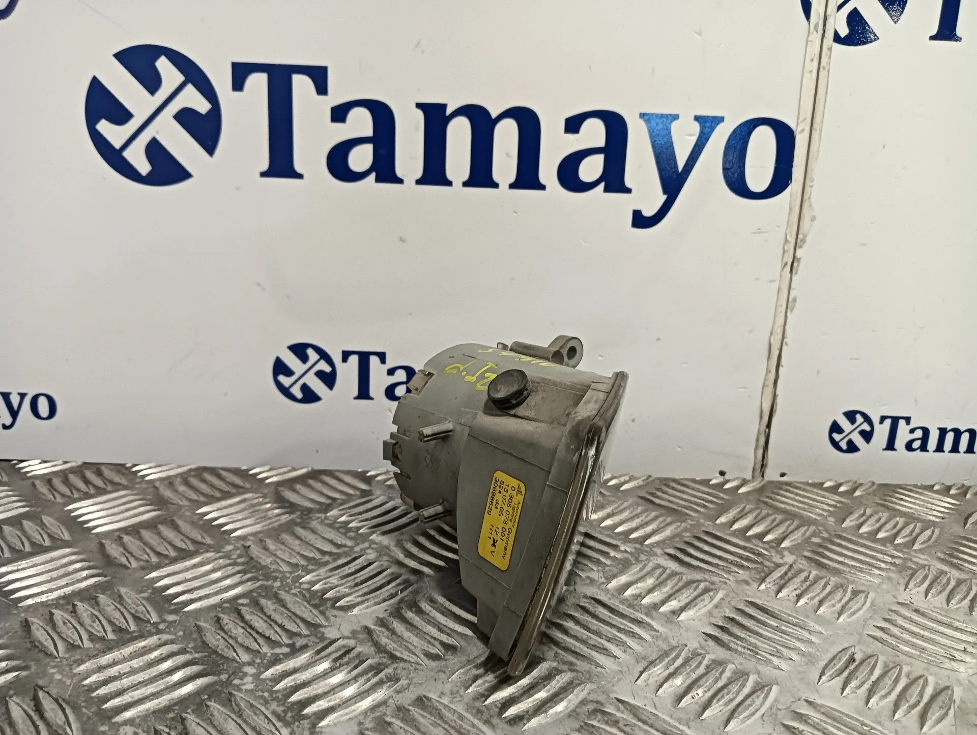 Faro Antiniebla Izquierdo para Volvo V50 Familiar