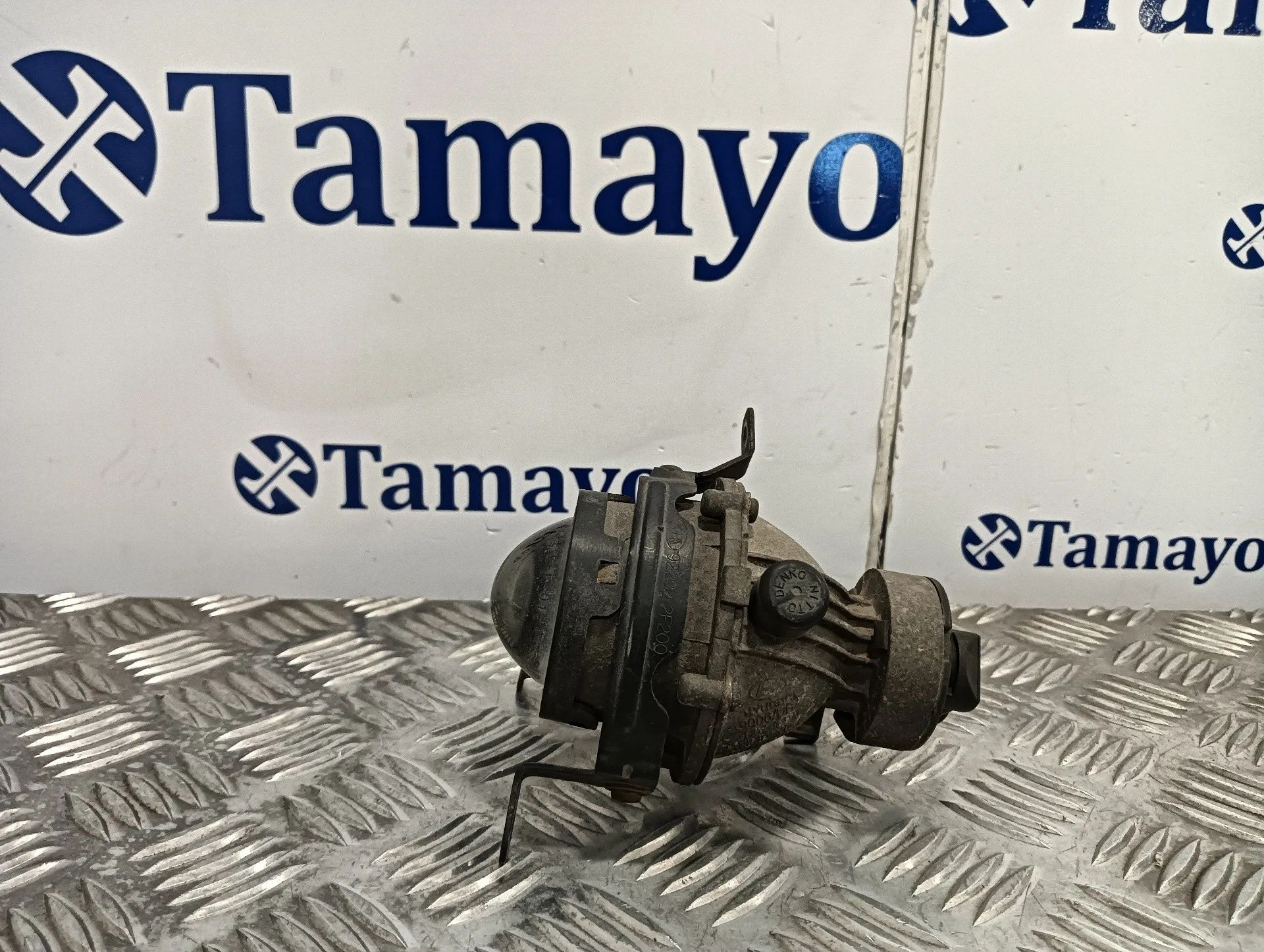 Faro Antiniebla Derecho para Kia Cerato