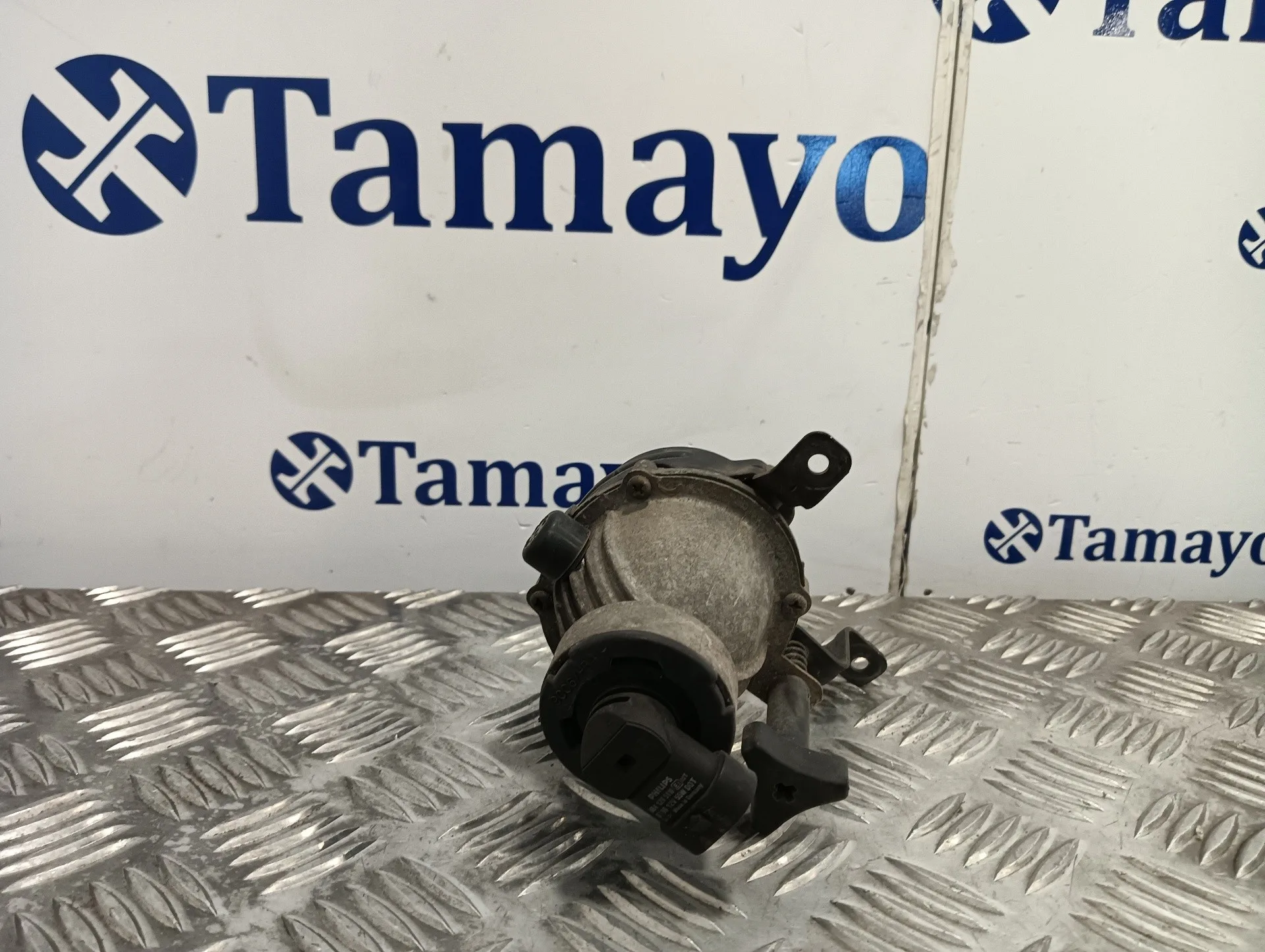 Faro Antiniebla Derecho para Kia Cerato