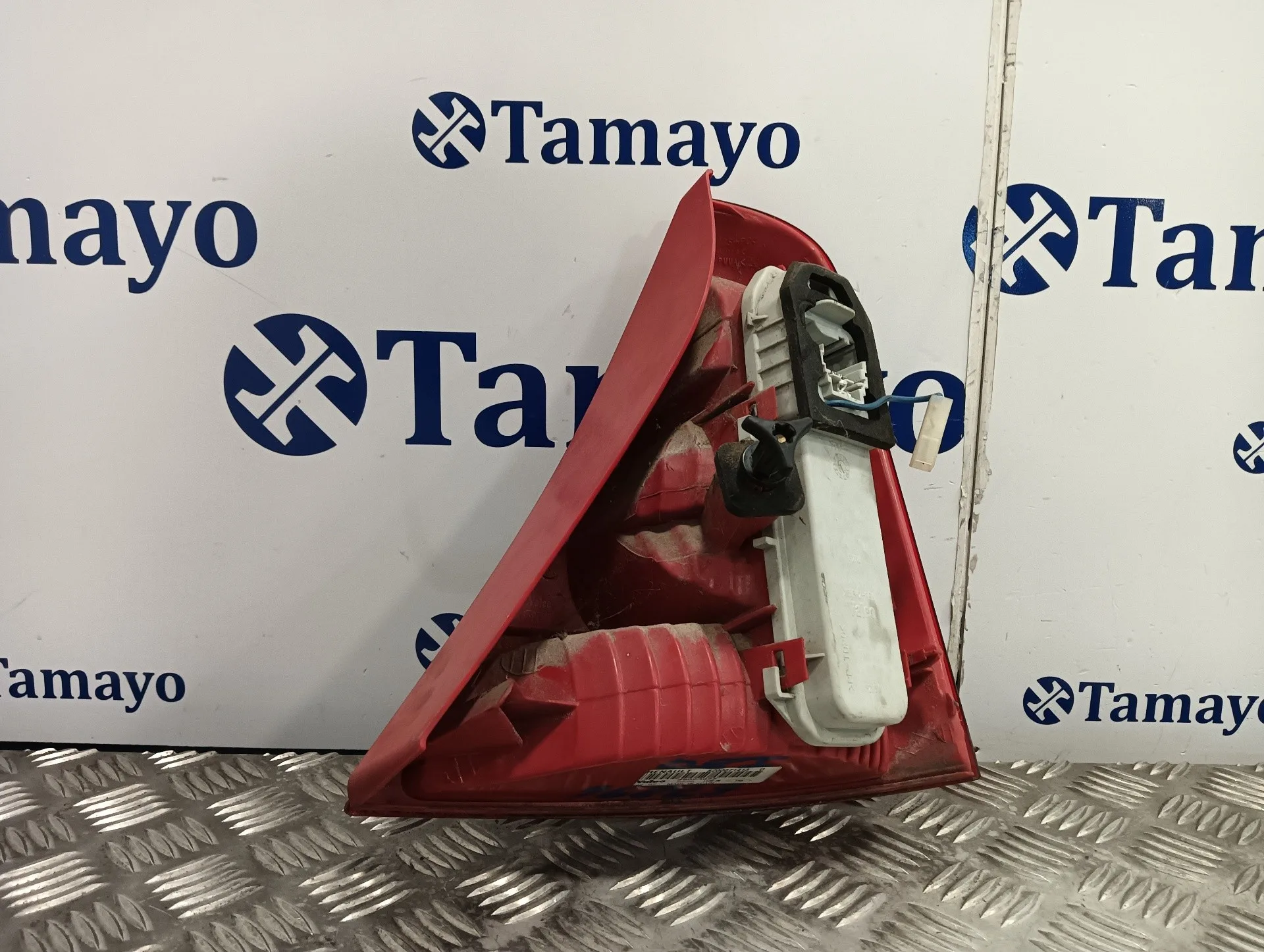 Piloto Trasero Izquierdo para Renault Clio Ii Fase Ii (B/Cb0)