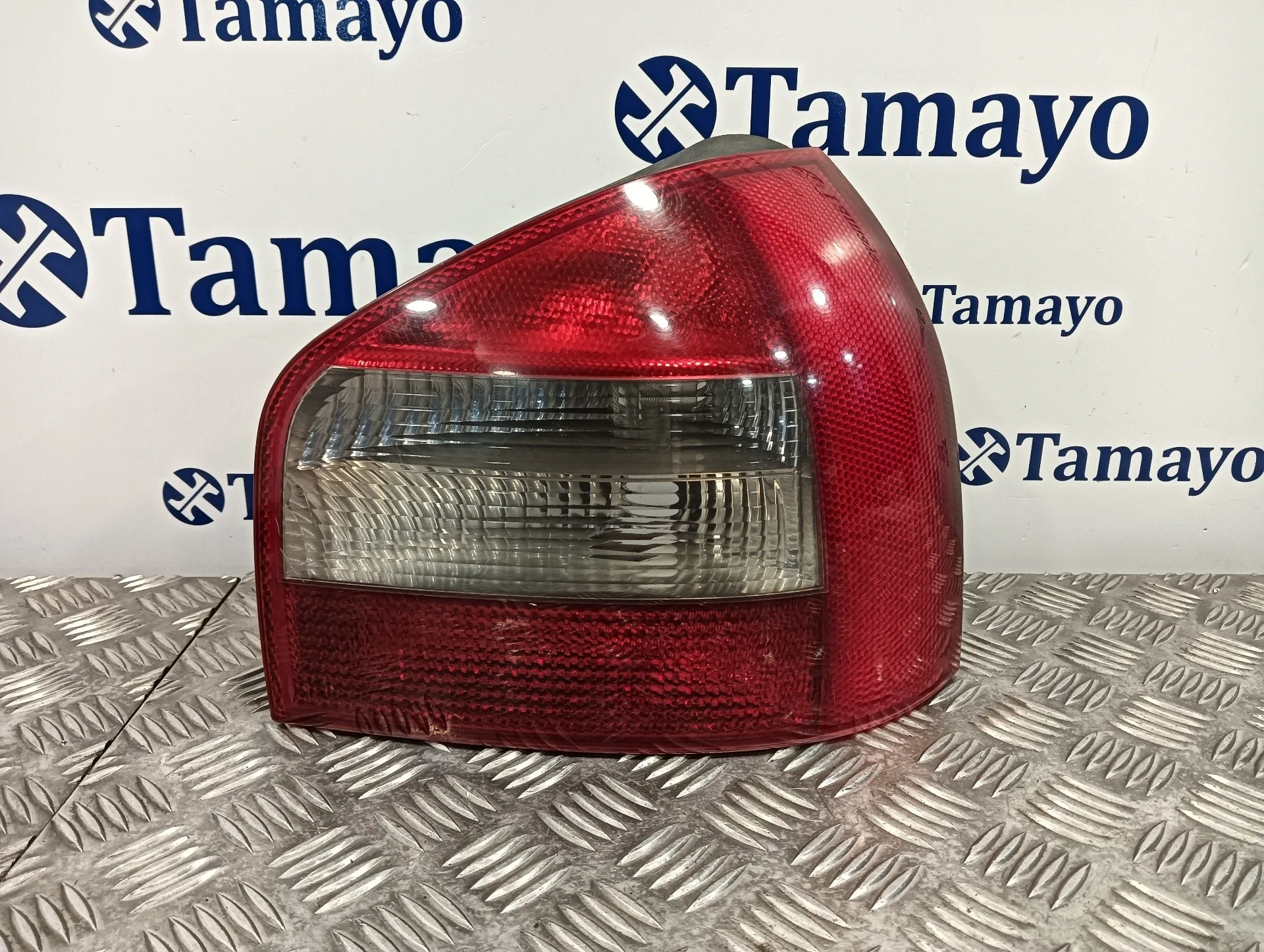 Piloto Trasero Derecho para Audi A3 (8L)
