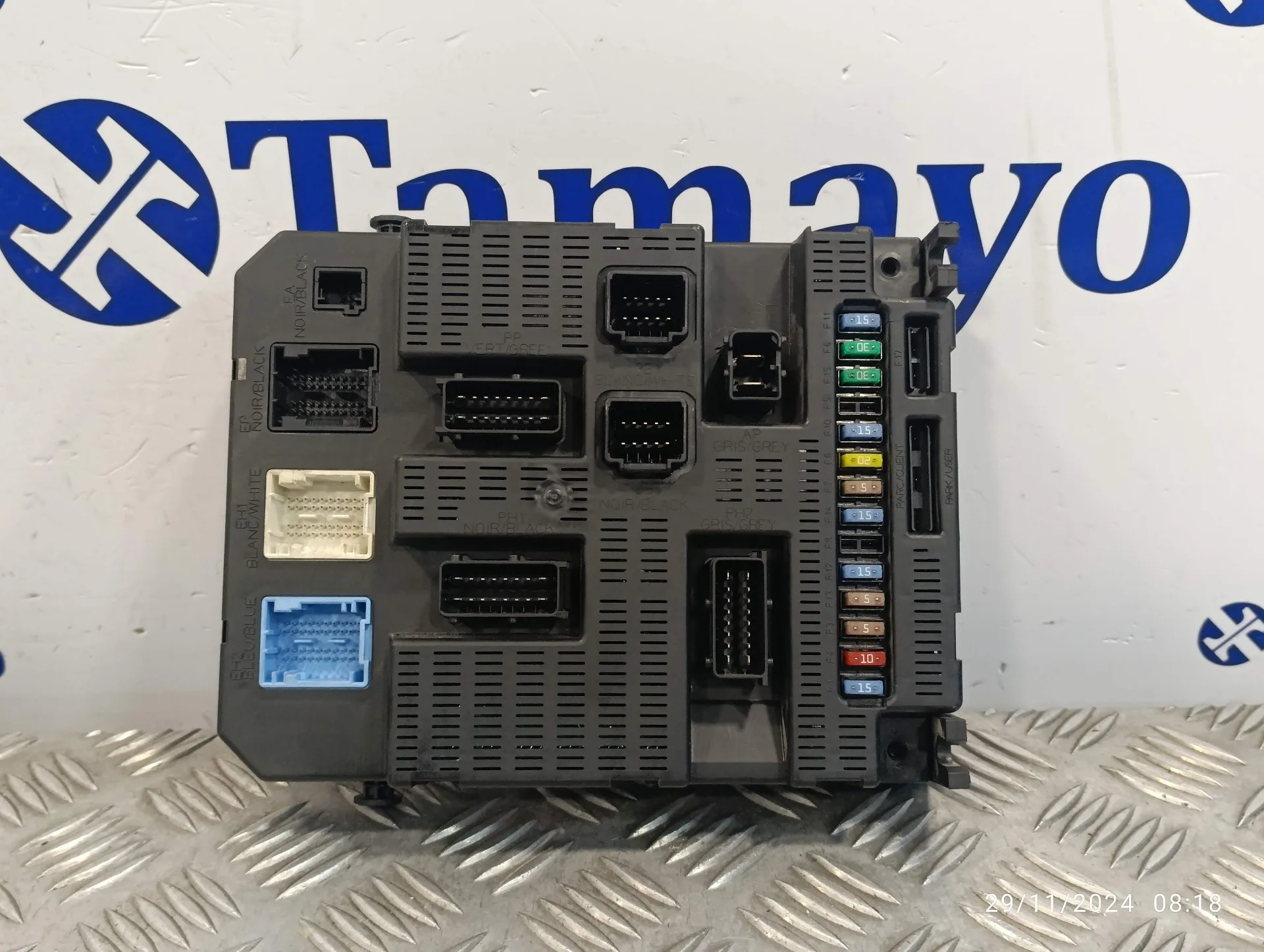 Caja Reles / Fusibles para Peugeot 207