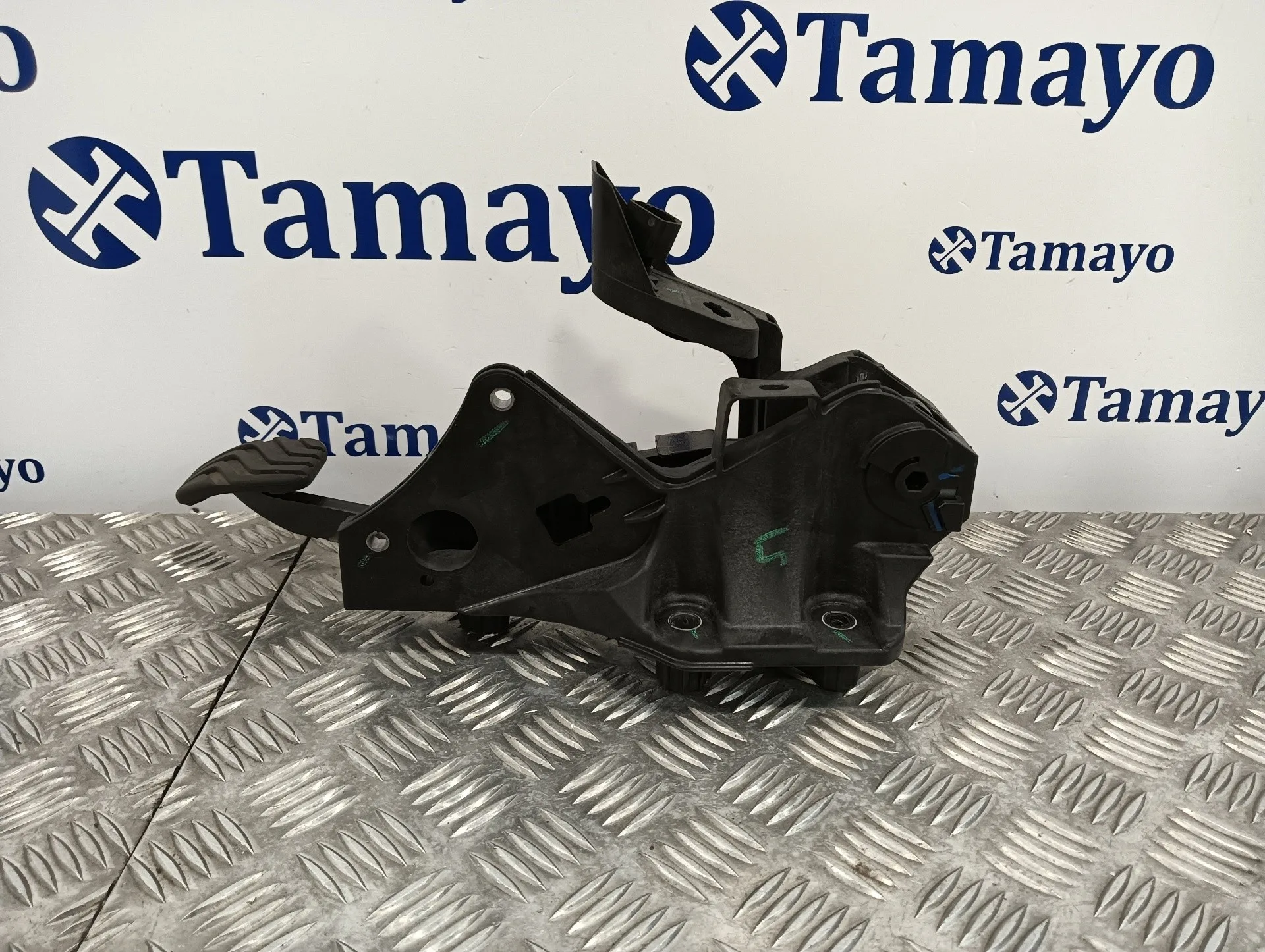 Pedal Freno para Renault Clio V