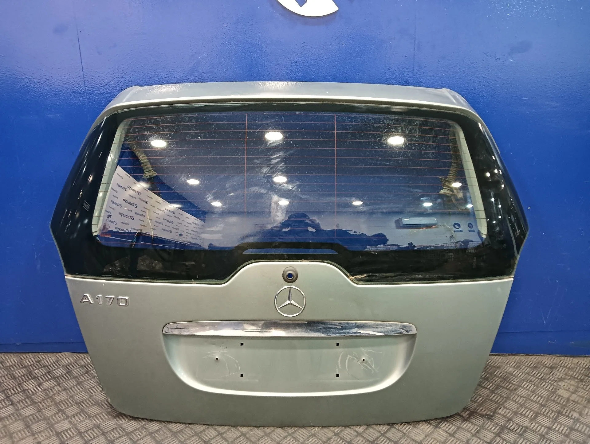 Porton Trasero para Mercedes-Benz Clase A (W169)