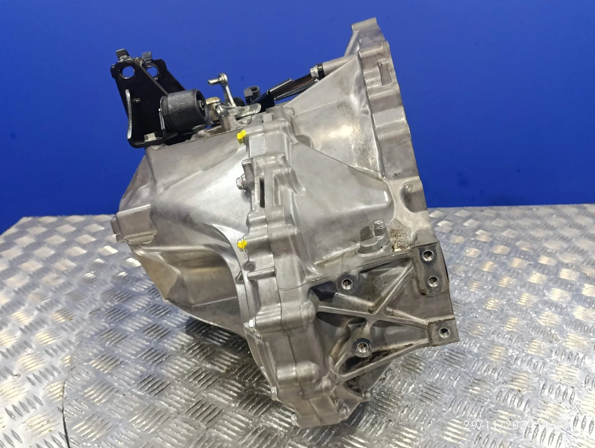 Caja Cambios para Toyota Avensis (T27)