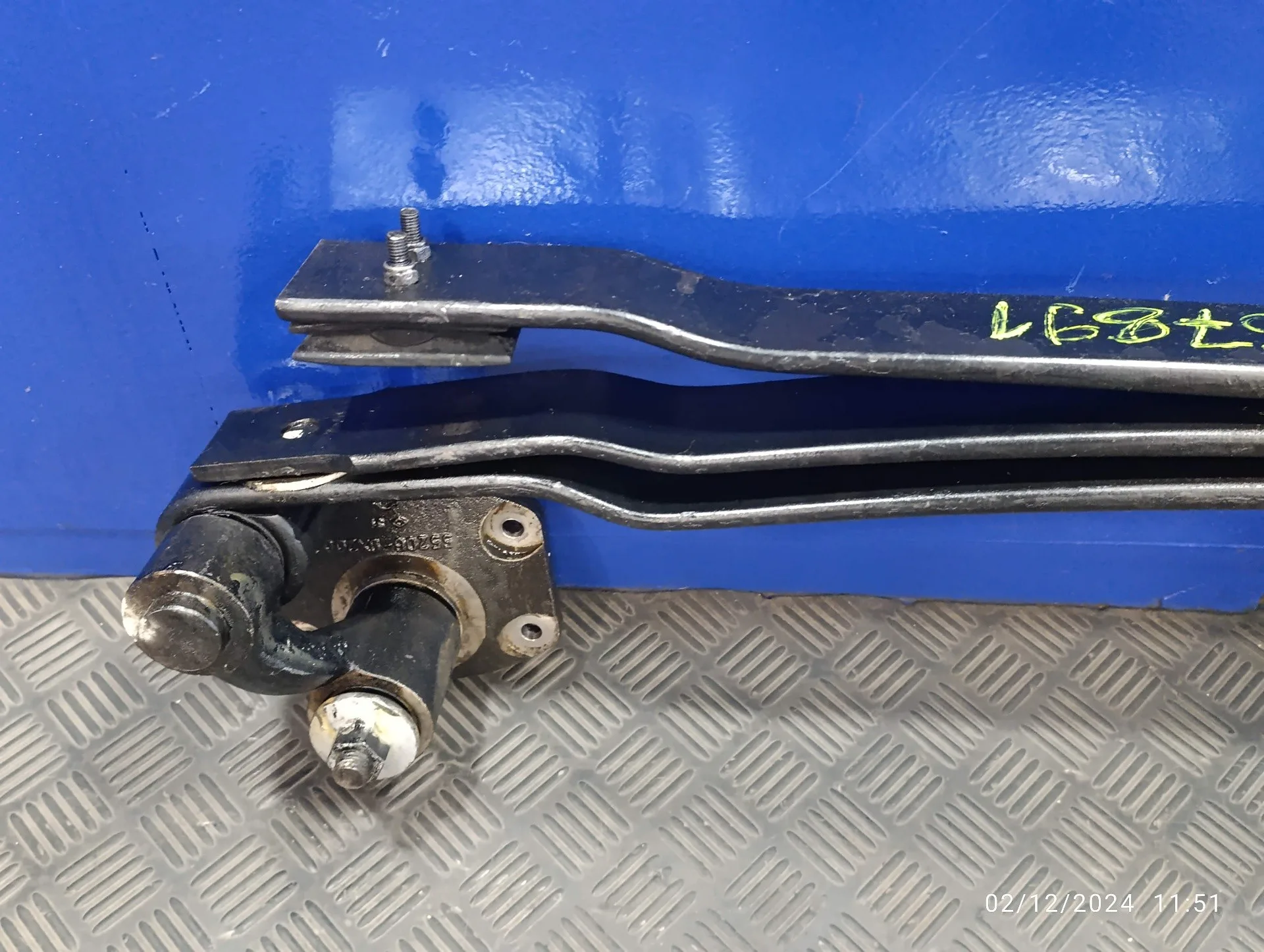 Ballesta Trasera para Nissan Cabstar ->09.06