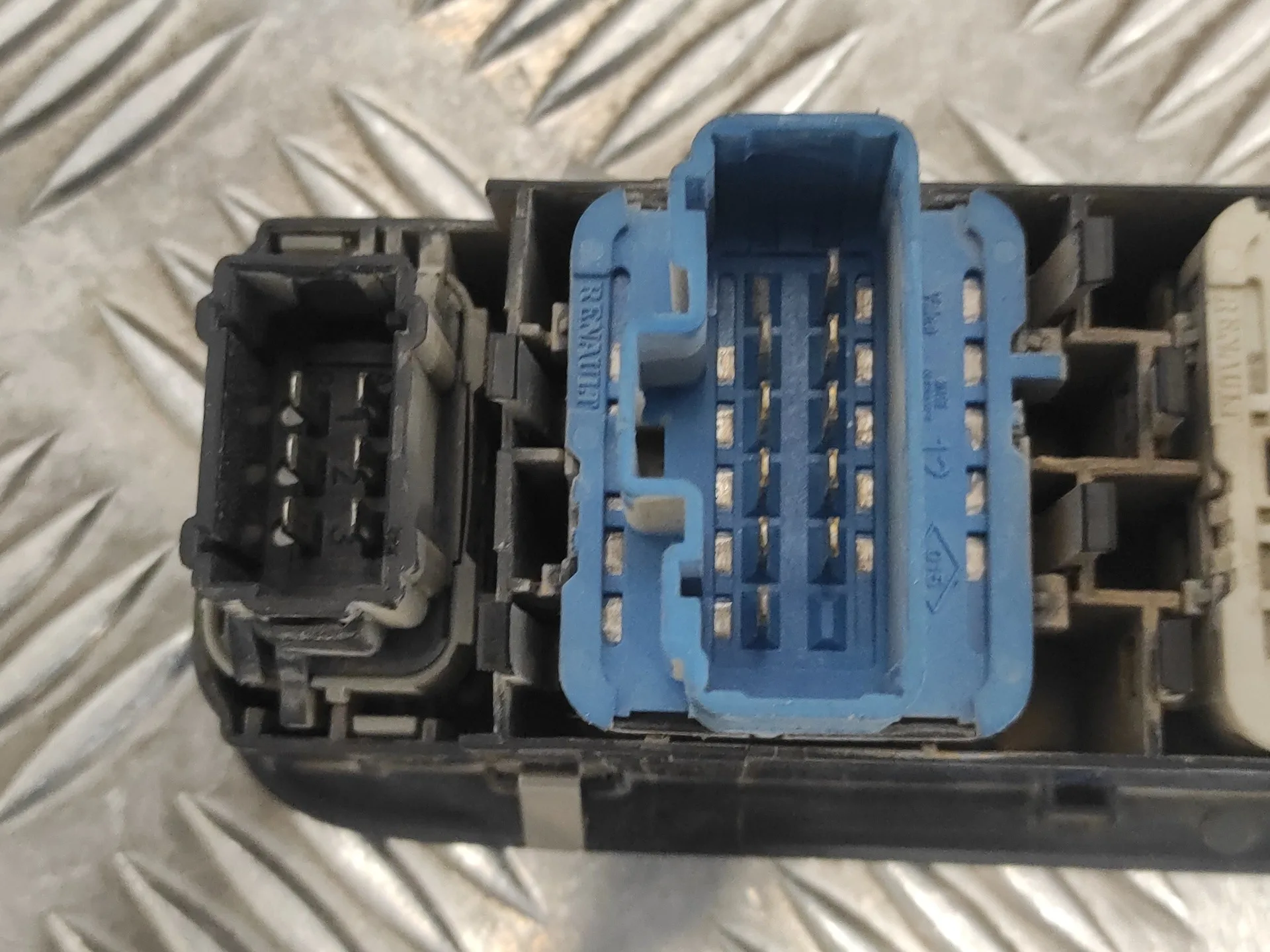 Mando Elevalunas Delantero Izquierdo para Renault Grand Modus