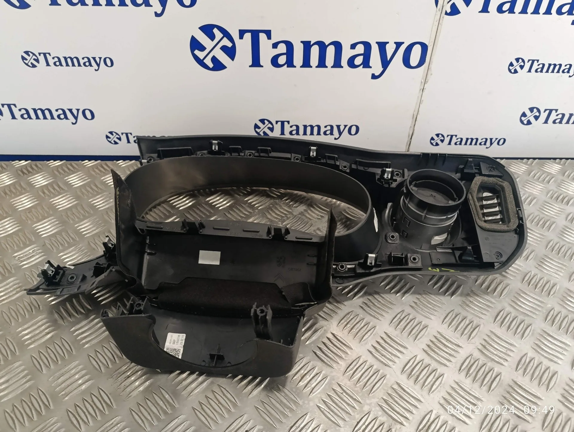 Moldura para Peugeot Partner