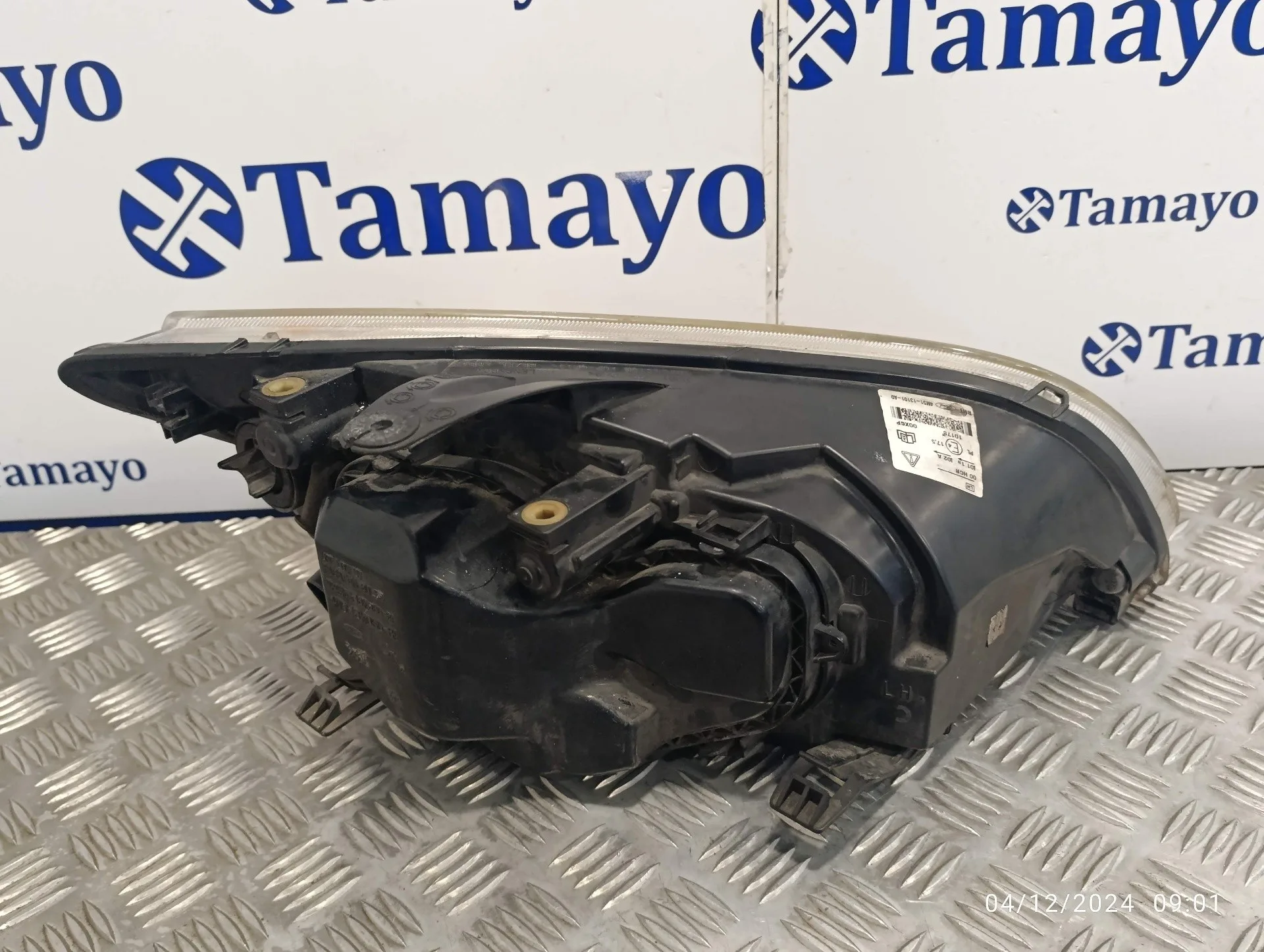 Faro Izquierdo para Ford Focus Berlina (Cap)