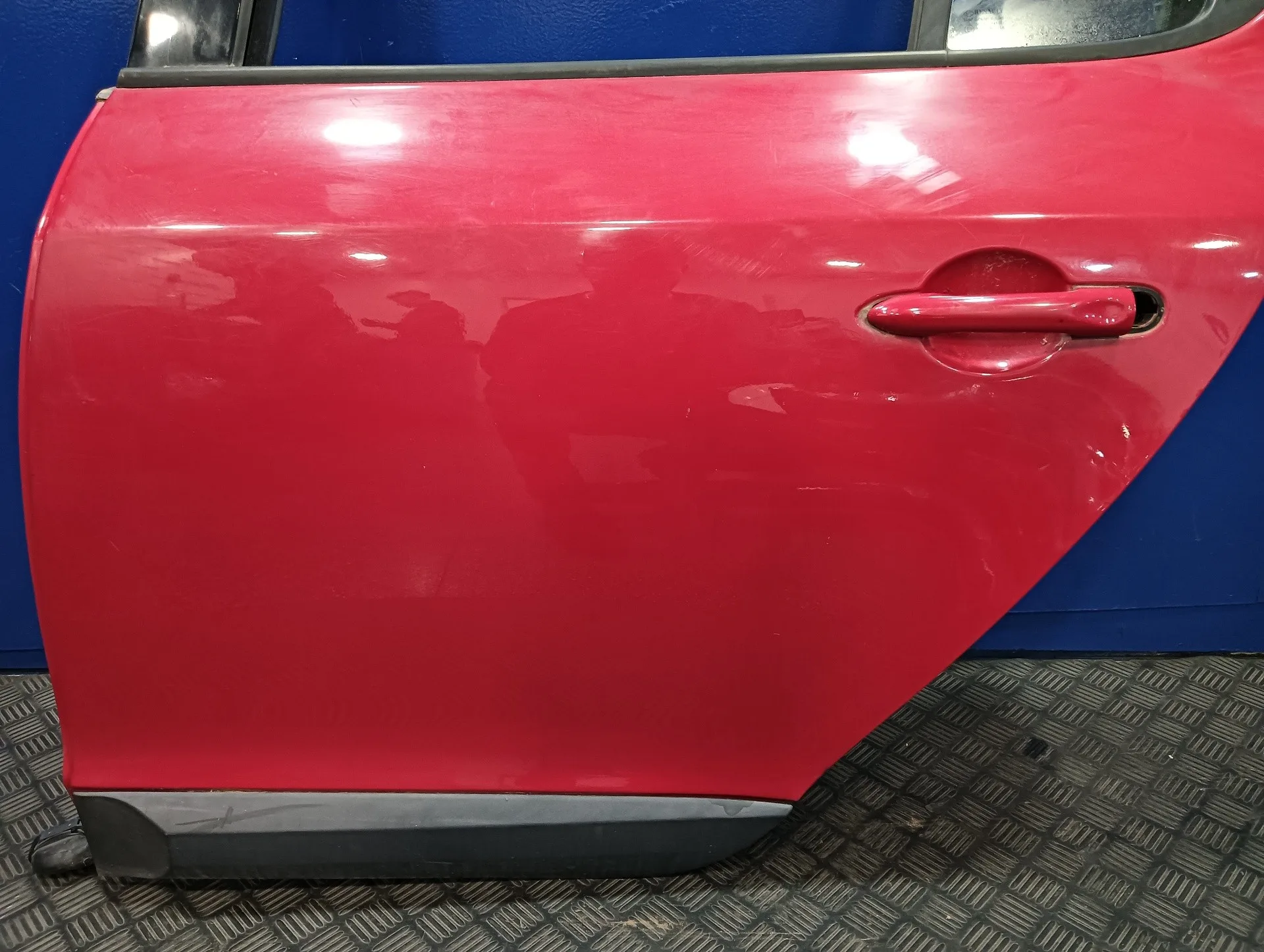 Puerta Trasera Izquierda para Renault Megane Iii Berlina 5 P