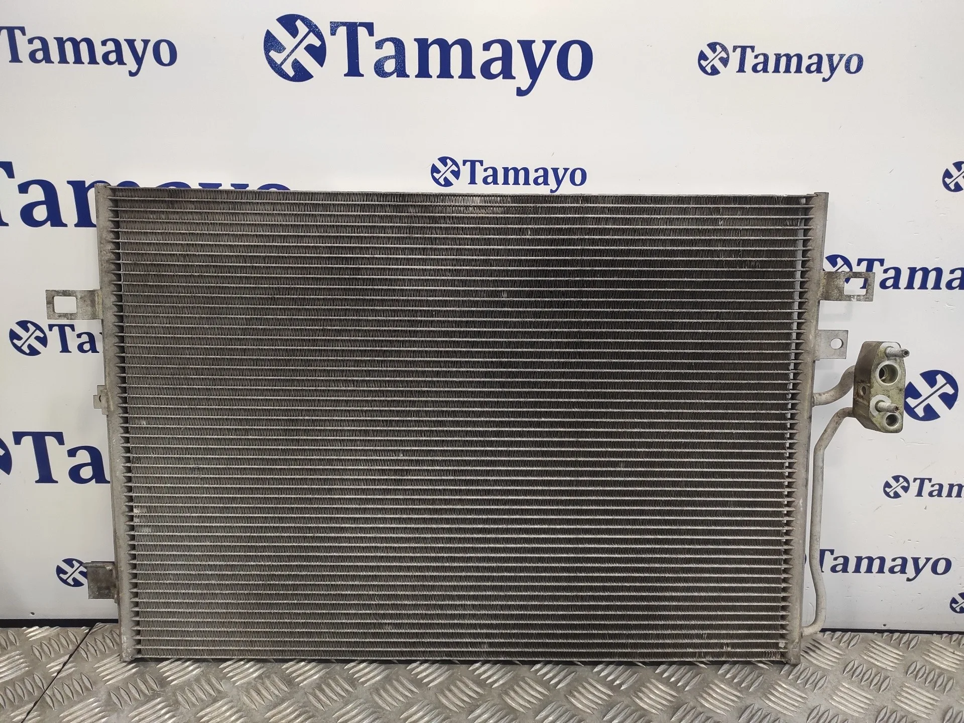 Condensador / Radiador Aire Acondicionado para Fiat Freemont (345)