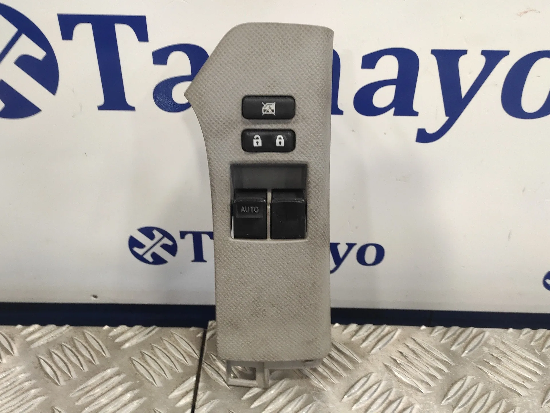 Mando Elevalunas Delantero Izquierdo para Toyota Yaris