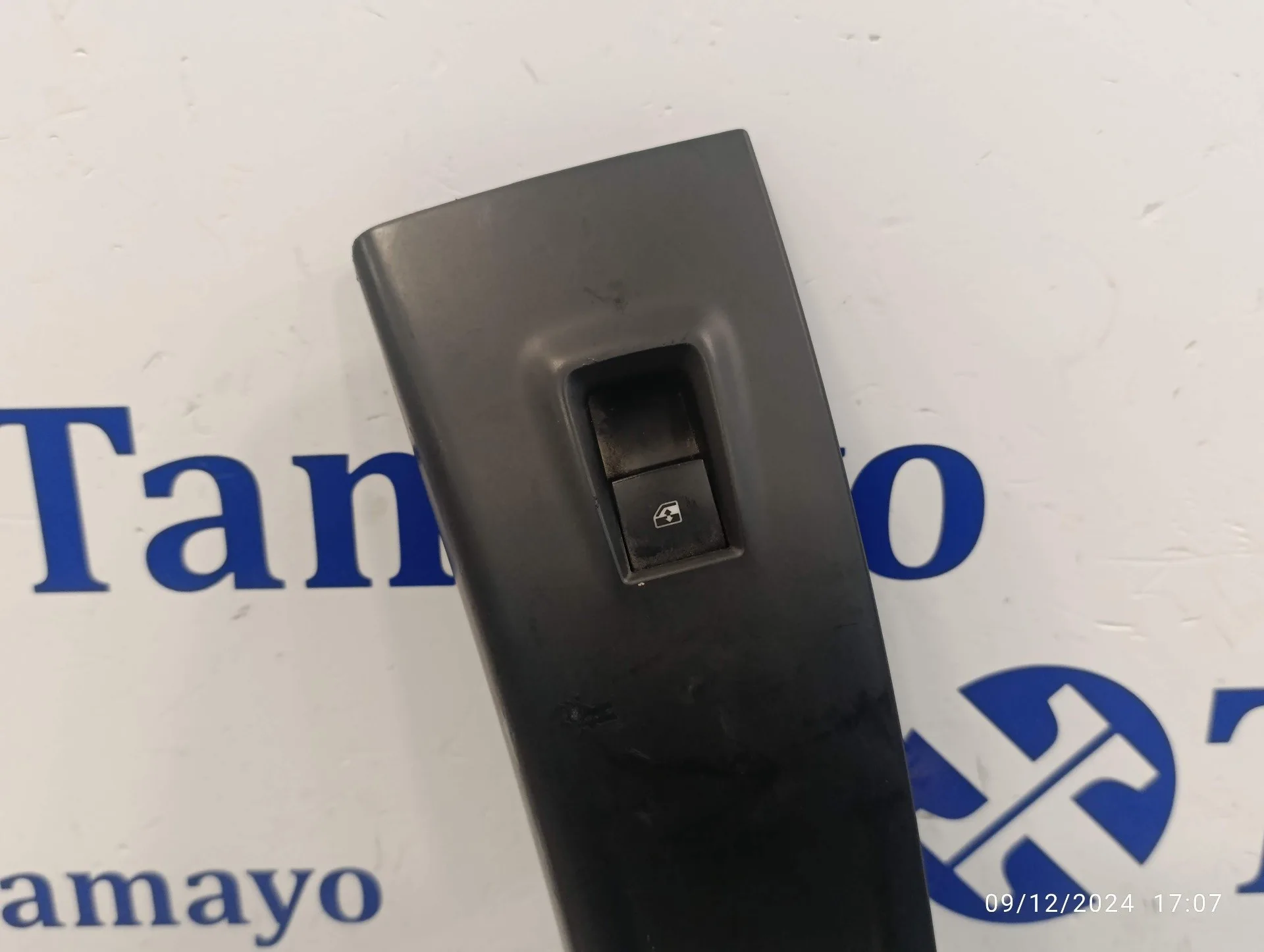 Mando Elevalunas Delantero Derecho para Opel Meriva B