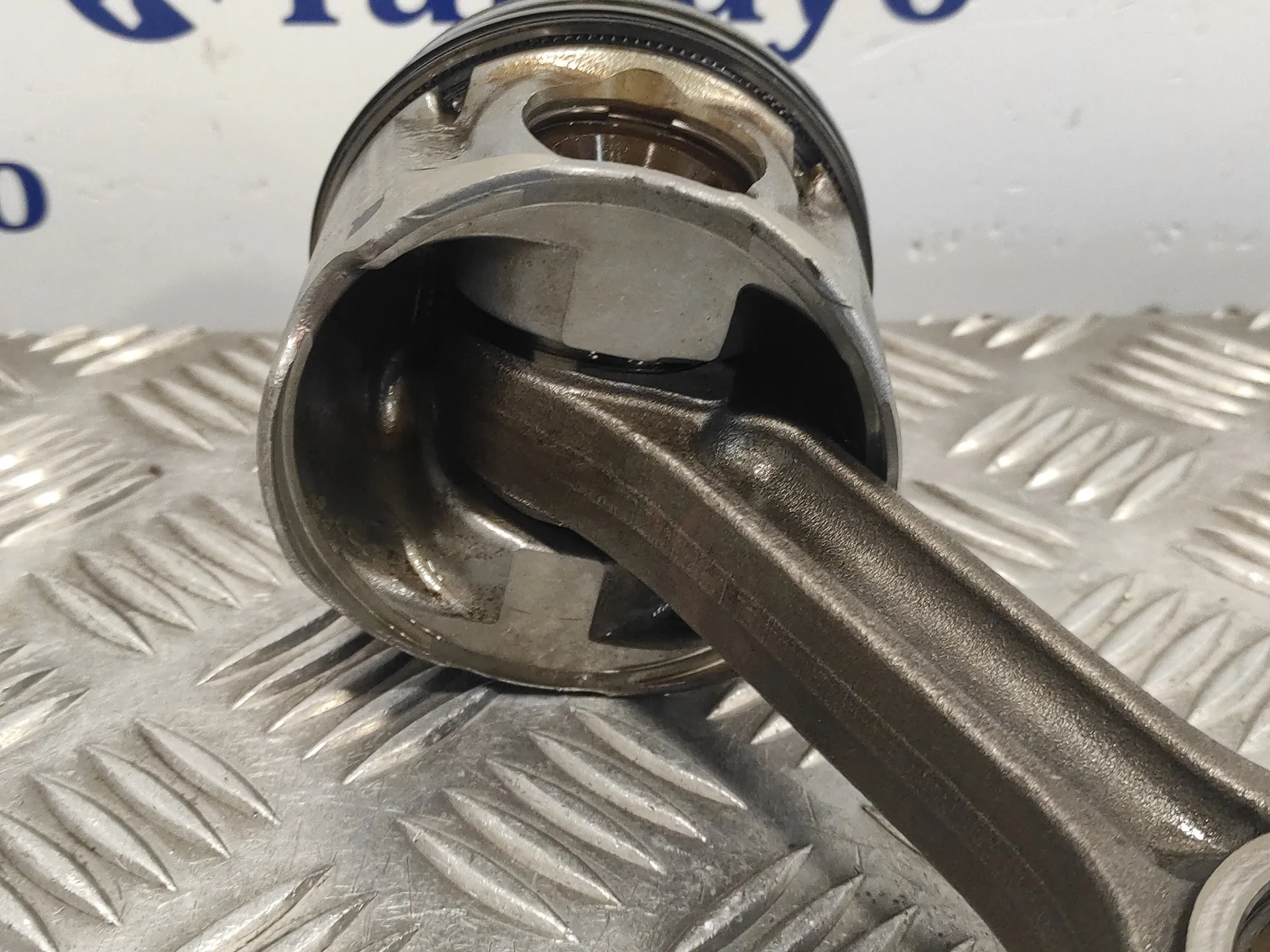 Biela para Ford Transit Caja Cerrada, Media (Fy) (2000 =>)