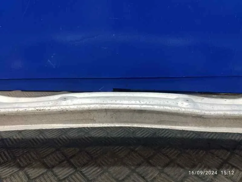 Refuerzo Paragolpes Trasero para Opel Astra J Lim.