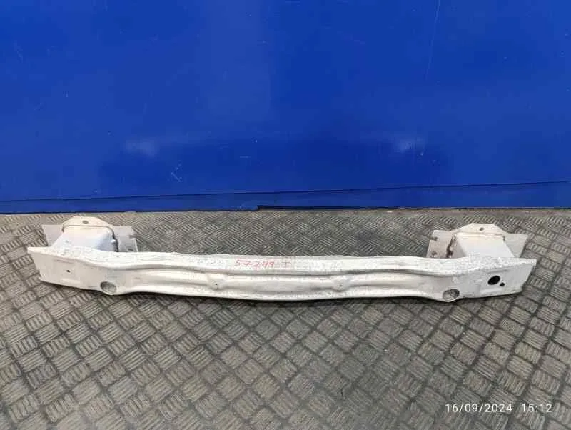Refuerzo Paragolpes Trasero para Opel Astra J Lim.