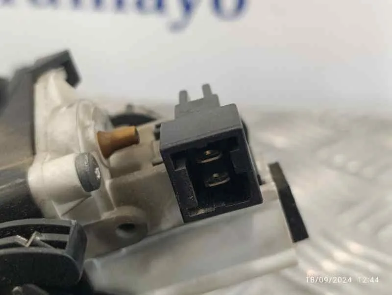 Maneta Exterior Porton para Peugeot 206 Berlina