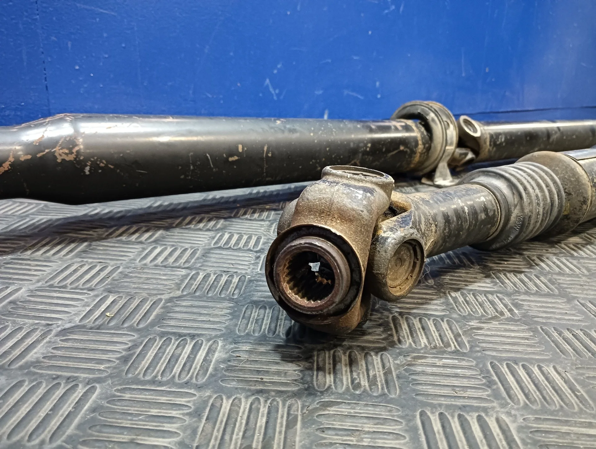 Transmision Central para Ford Transit Furgon (E_ _) (Eal, Eas)