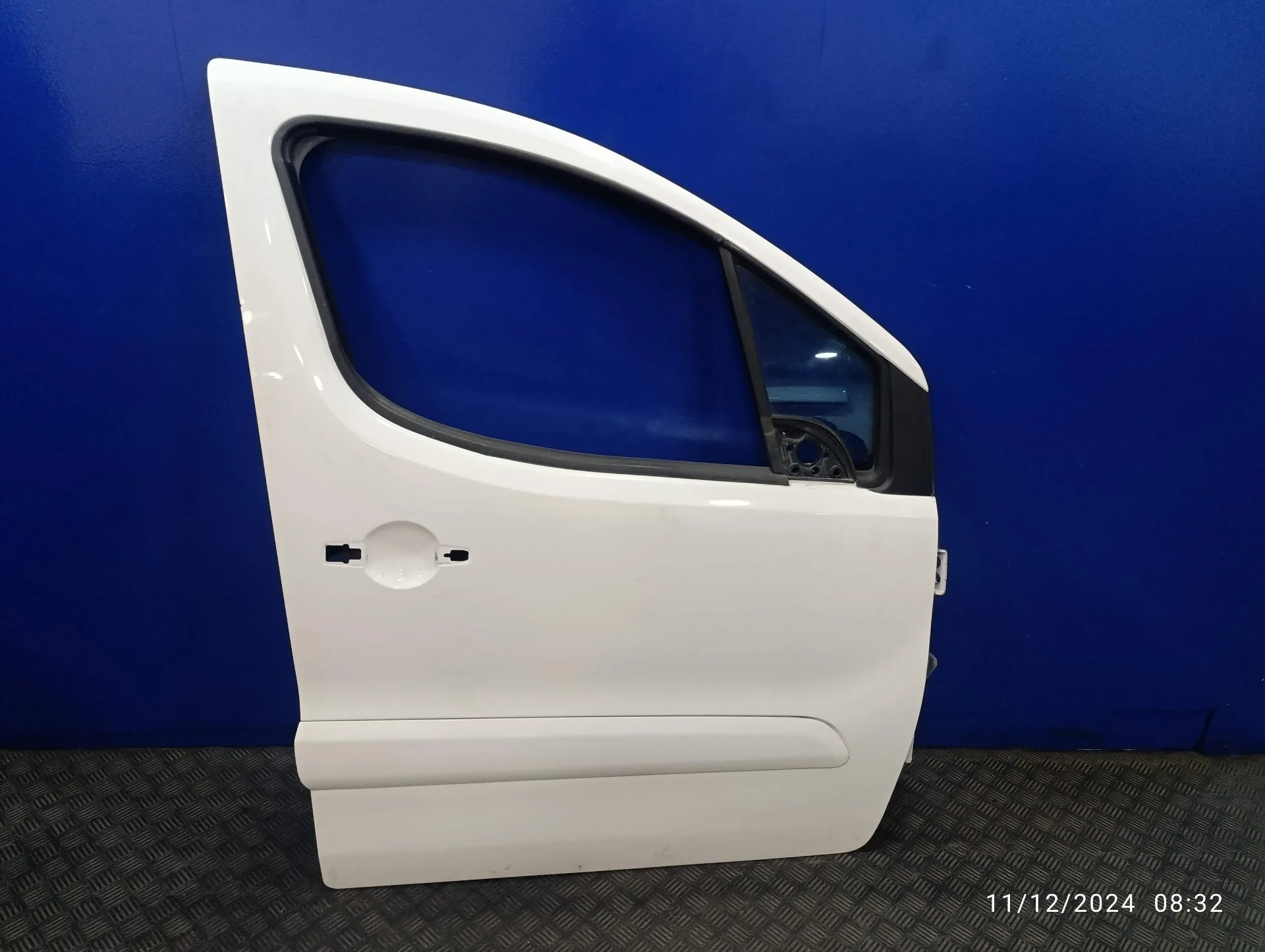 Puerta Delantera Derecha para Peugeot Partner