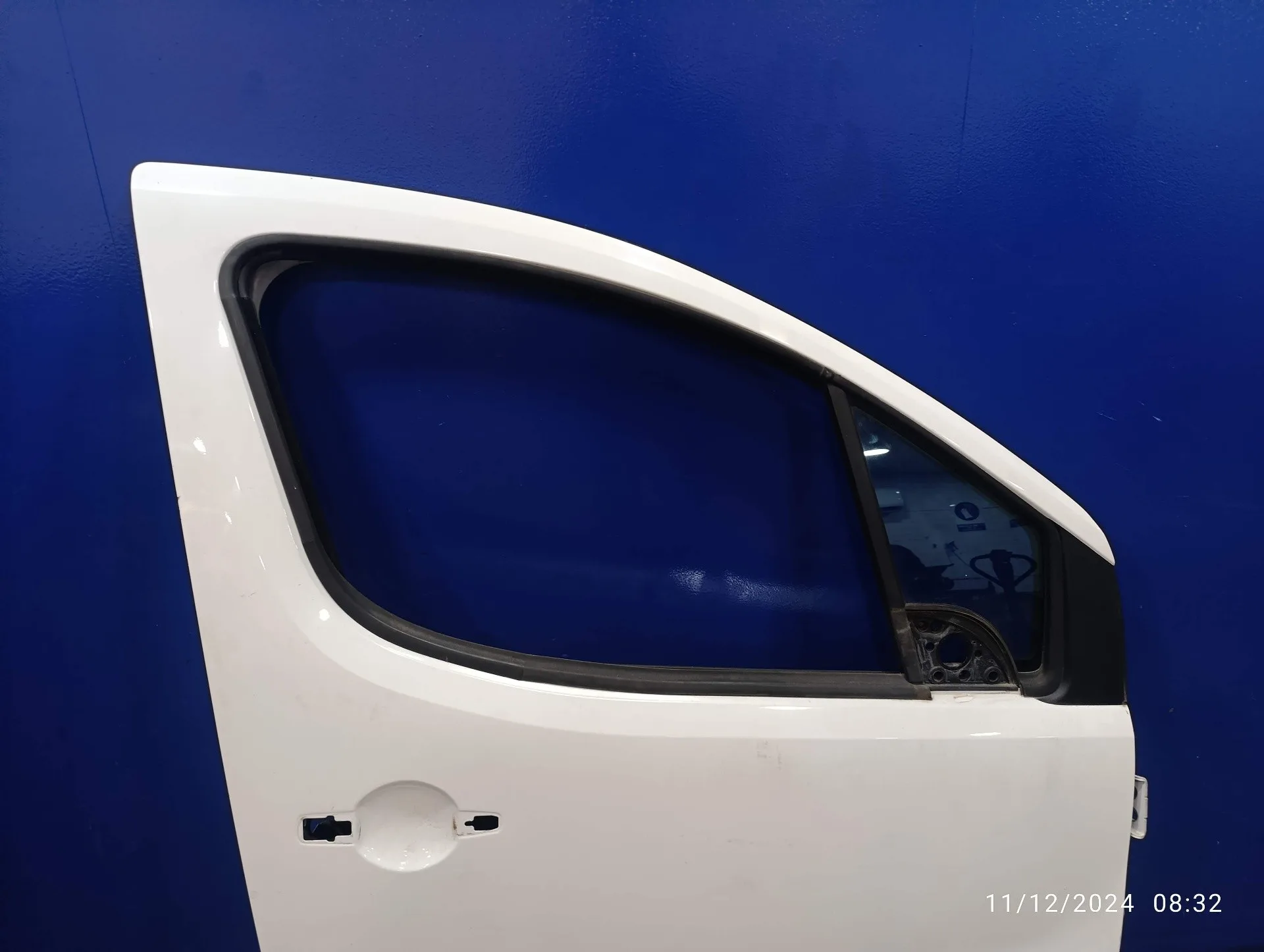 Puerta Delantera Derecha para Peugeot Partner