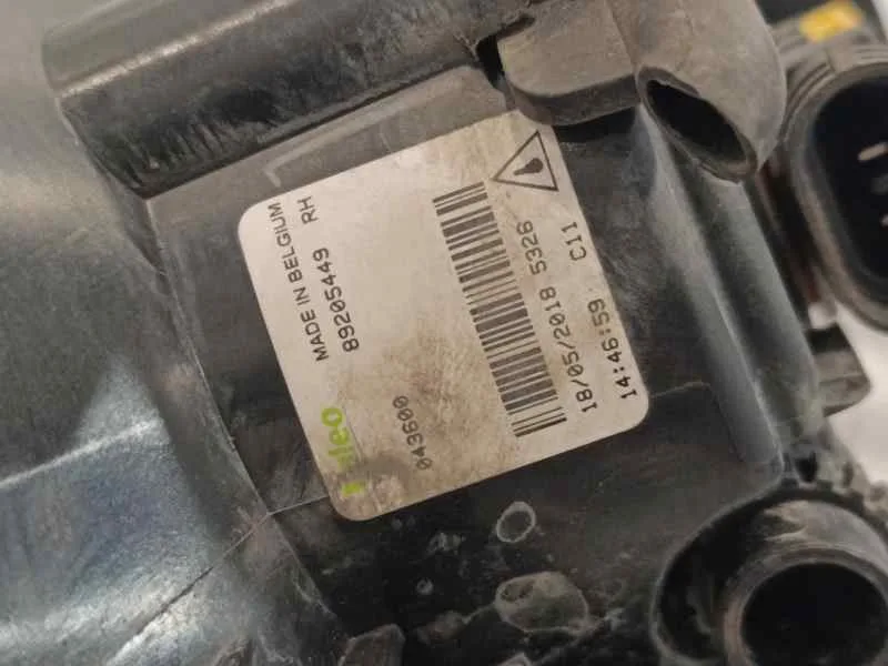 Faro Antiniebla Derecho para Peugeot 308 Sw