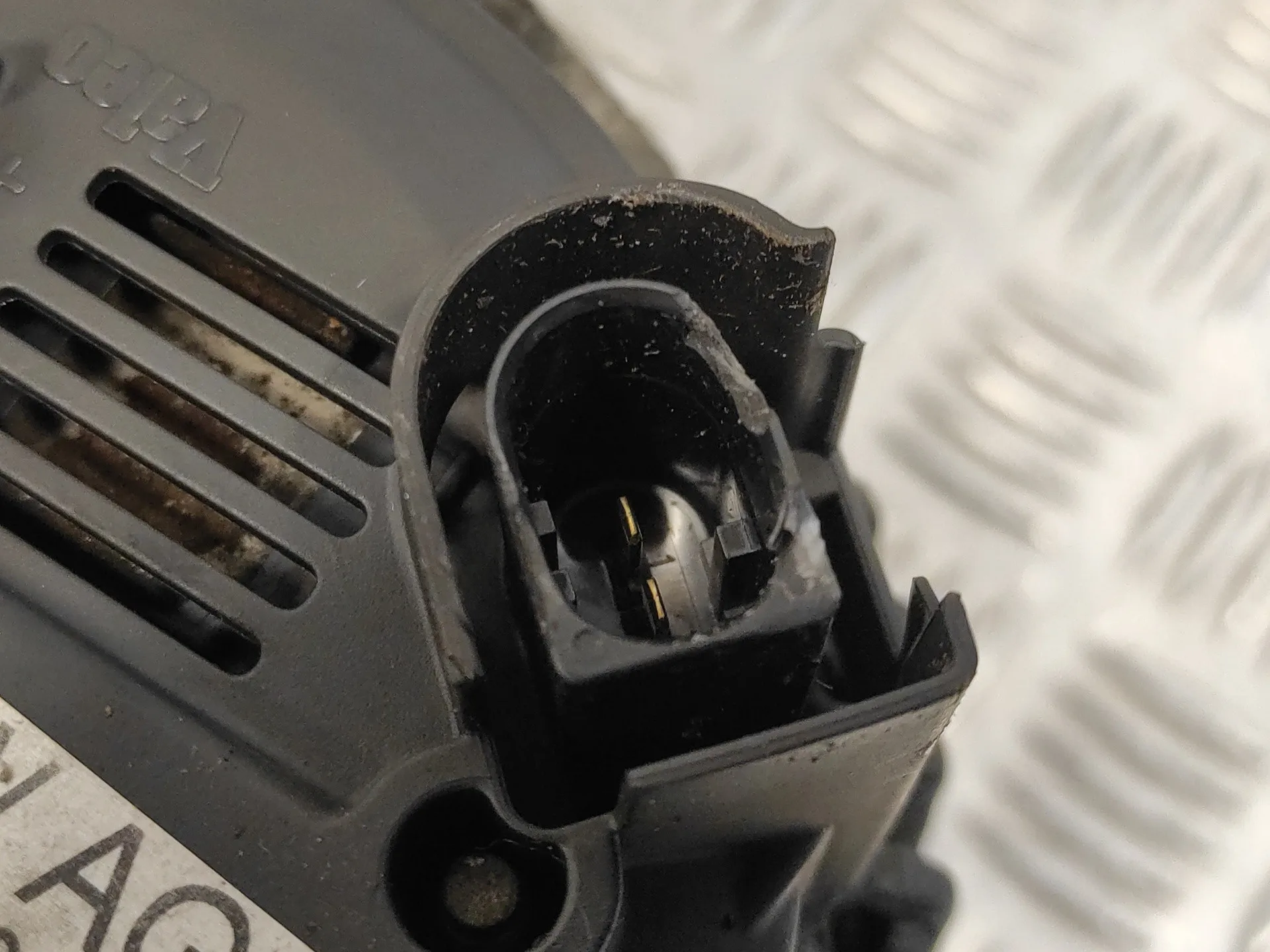 Alternador para Volkswagen Passat Variant (3C5)