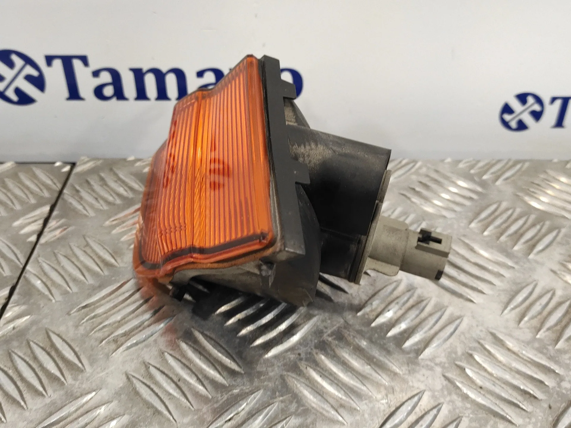 Piloto Delantero Izquierdo para Nissan Micra (K12E)