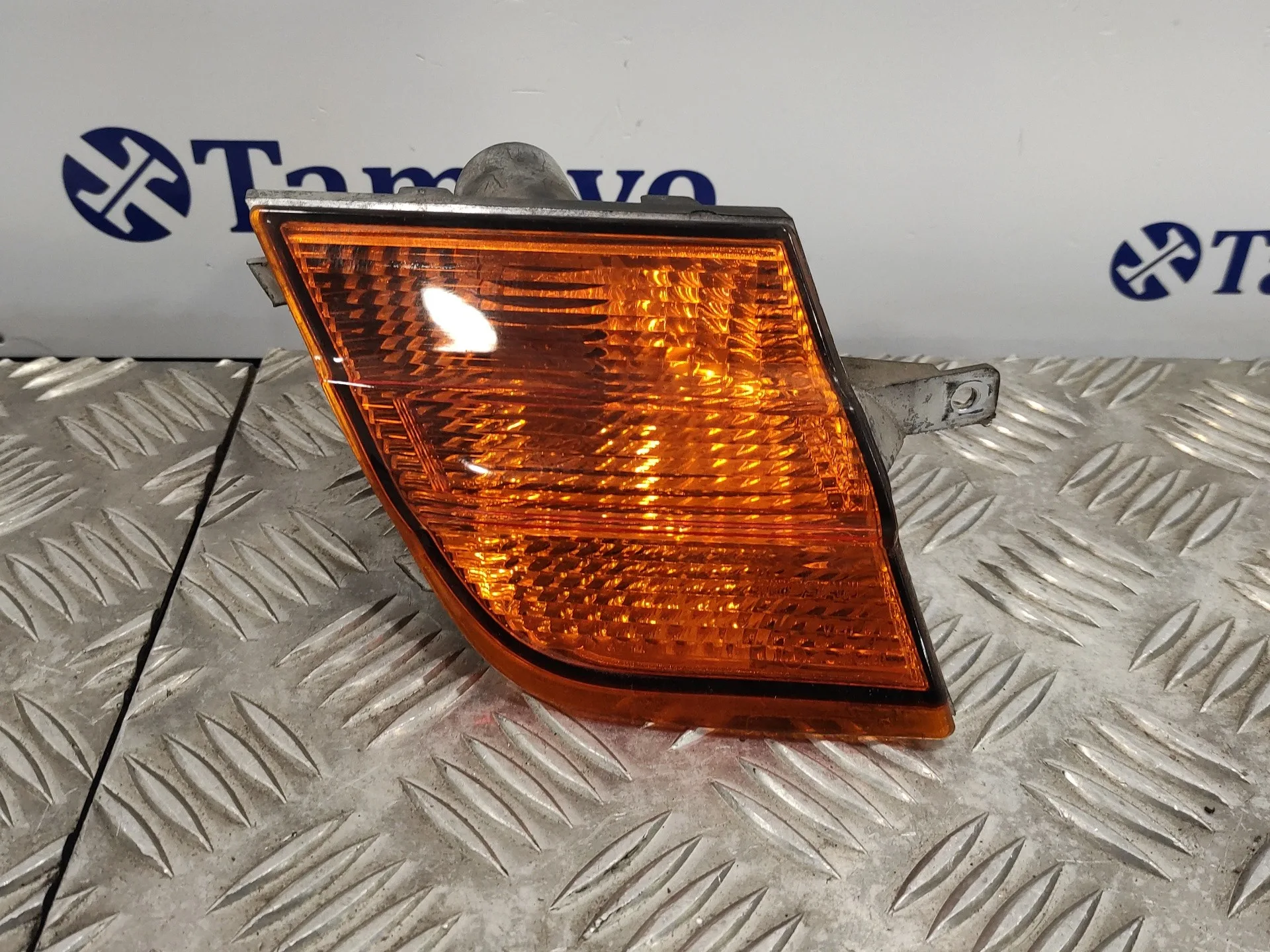 Piloto Delantero Derecho para Nissan Micra (K12E)